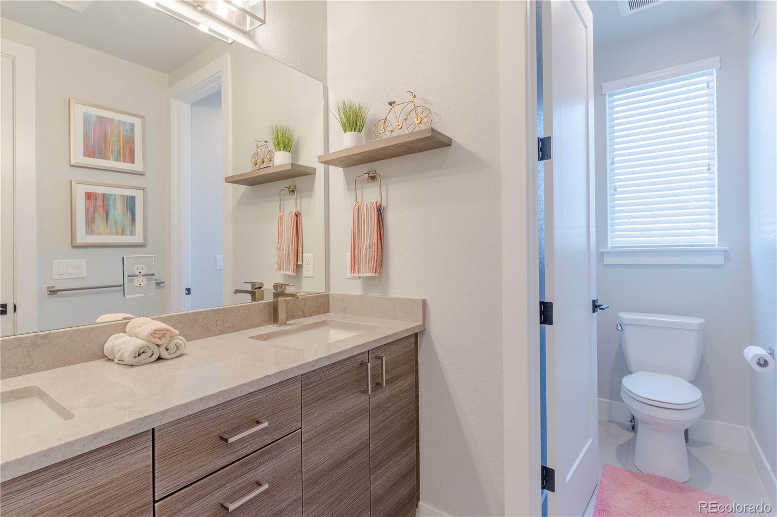 MLS Image #11 for 1573  grove street,denver, Colorado