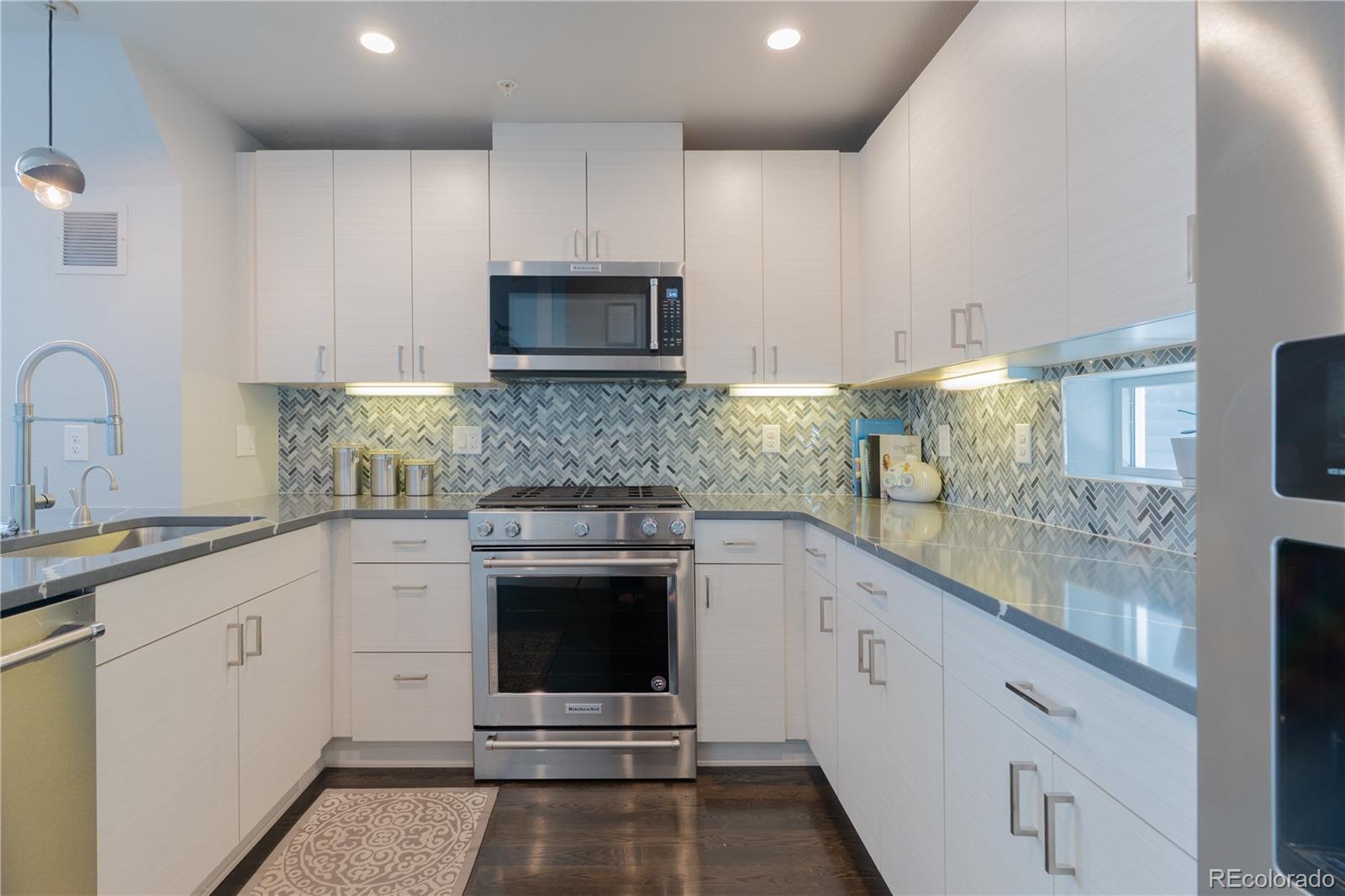 MLS Image #2 for 1573  grove street,denver, Colorado
