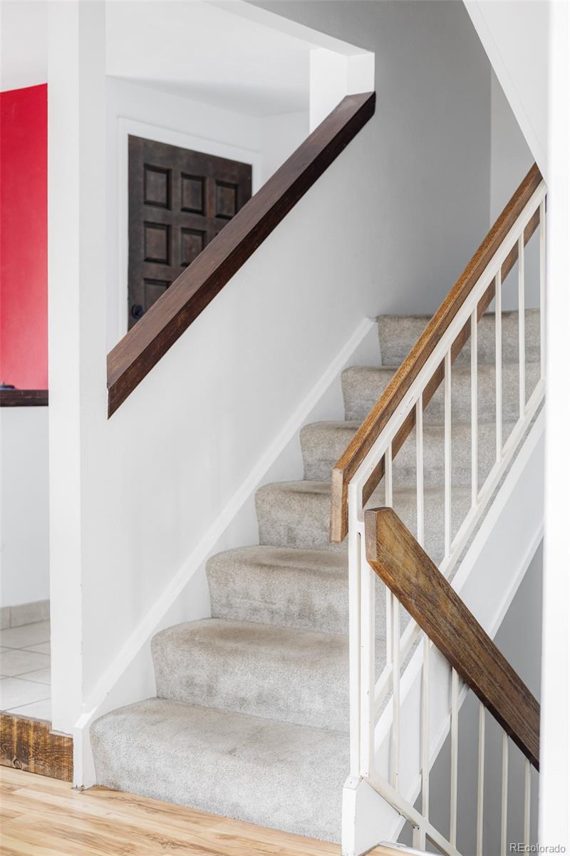 MLS Image #16 for 1050 s monaco street parkway,denver, Colorado