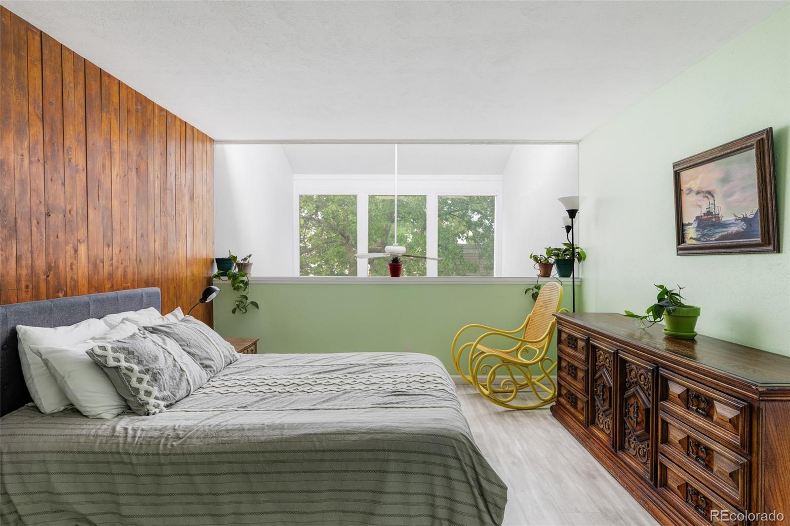 MLS Image #17 for 1050 s monaco street parkway,denver, Colorado