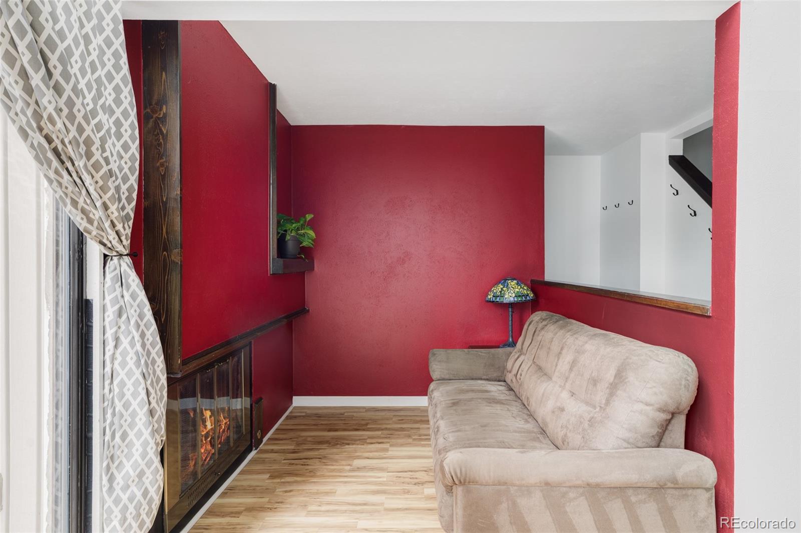 MLS Image #5 for 1050 s monaco street parkway,denver, Colorado