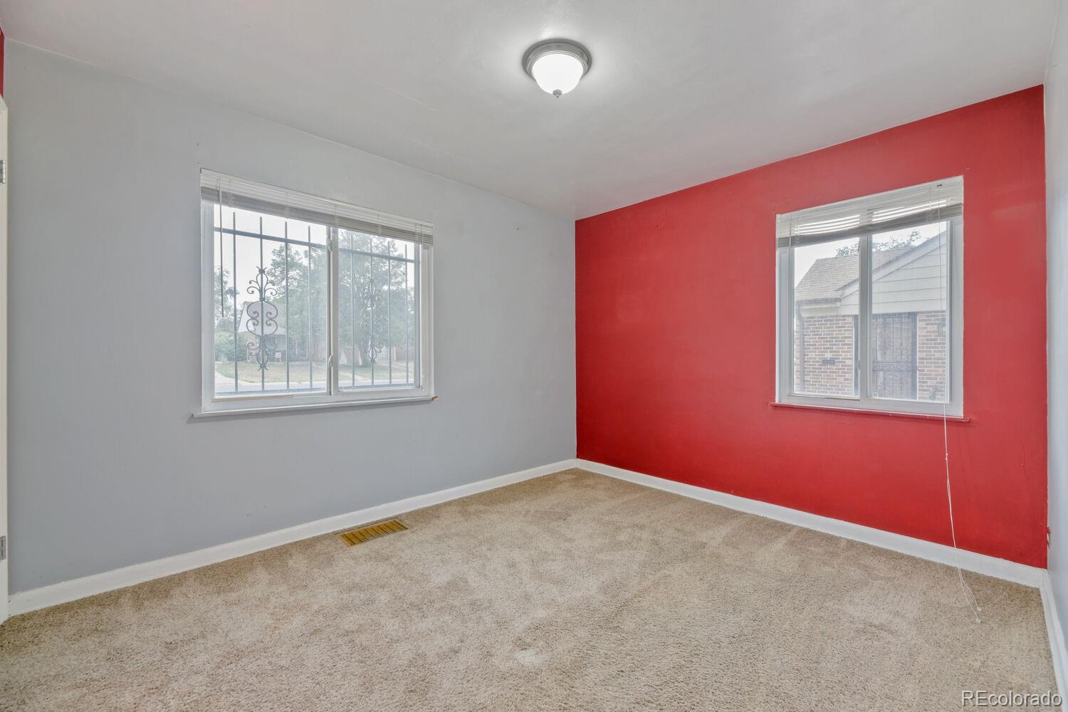 MLS Image #10 for 816 s dale court,denver, Colorado