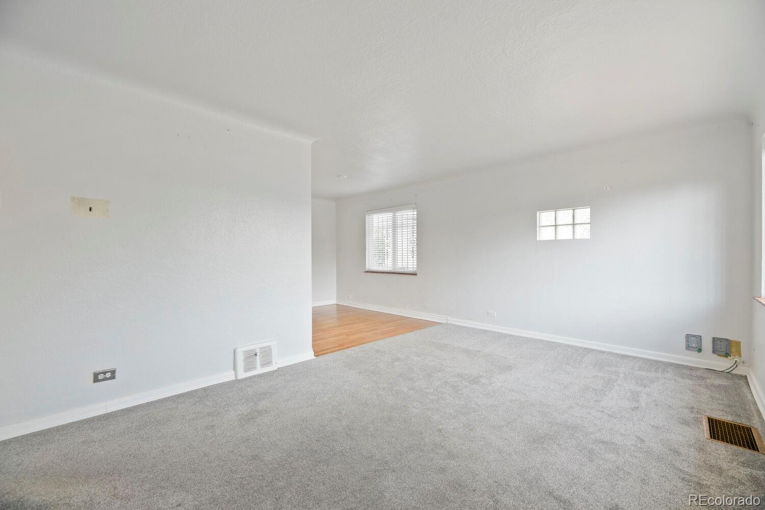 MLS Image #4 for 816 s dale court,denver, Colorado