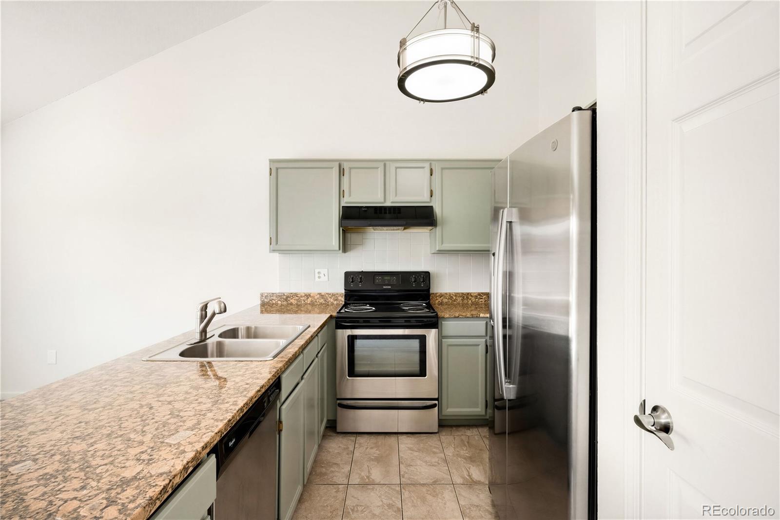 MLS Image #4 for 3120 s halifax street,aurora, Colorado