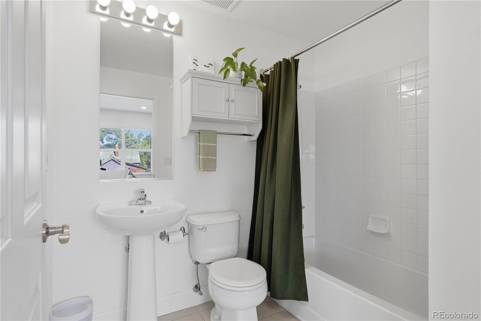 MLS Image #24 for 3025  umatilla street,denver, Colorado