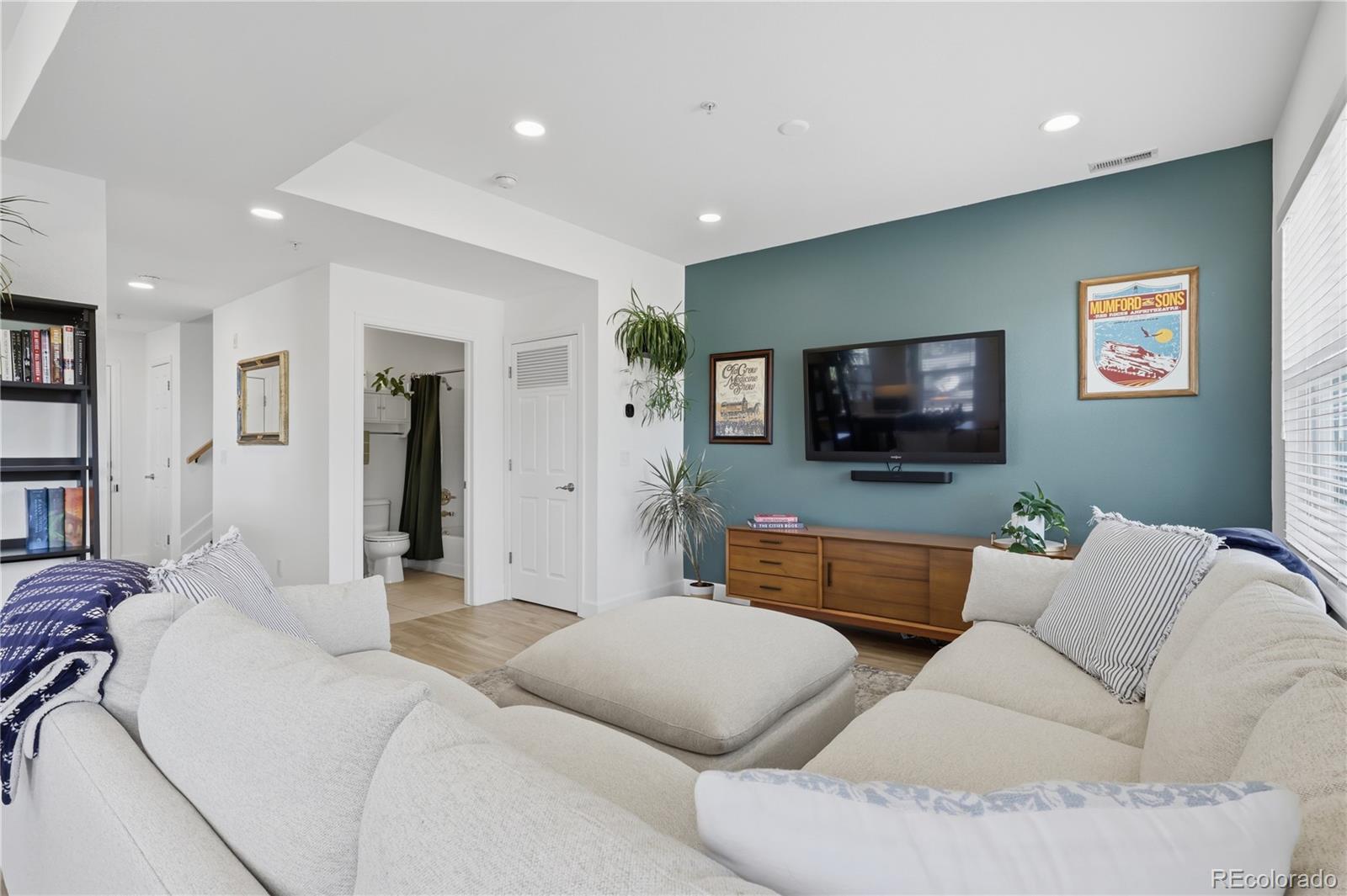 MLS Image #5 for 3025  umatilla street,denver, Colorado