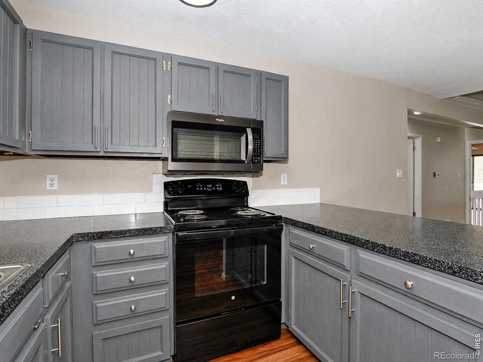 MLS Image #6 for 1428  glenda court,loveland, Colorado