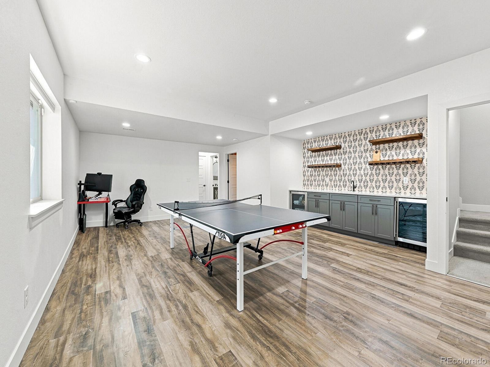 MLS Image #20 for 10730 e 26th avenue,aurora, Colorado