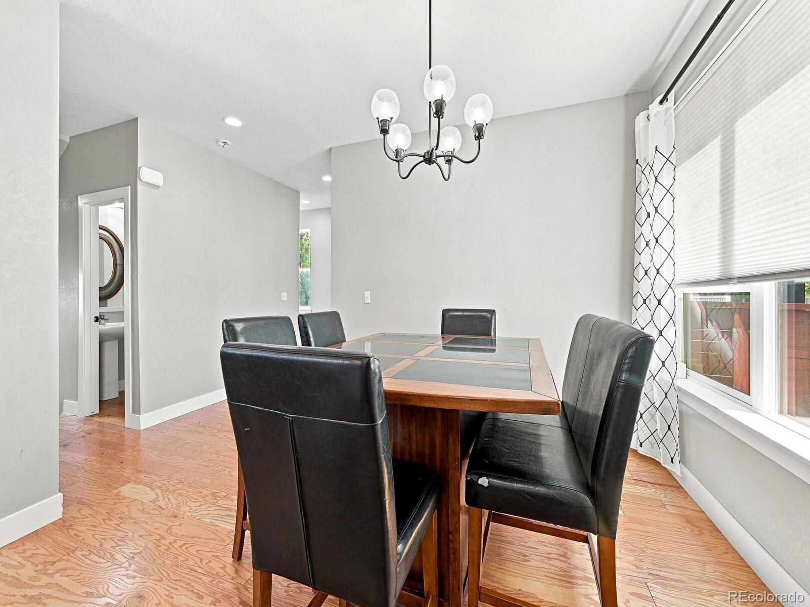 MLS Image #4 for 10730 e 26th avenue,aurora, Colorado