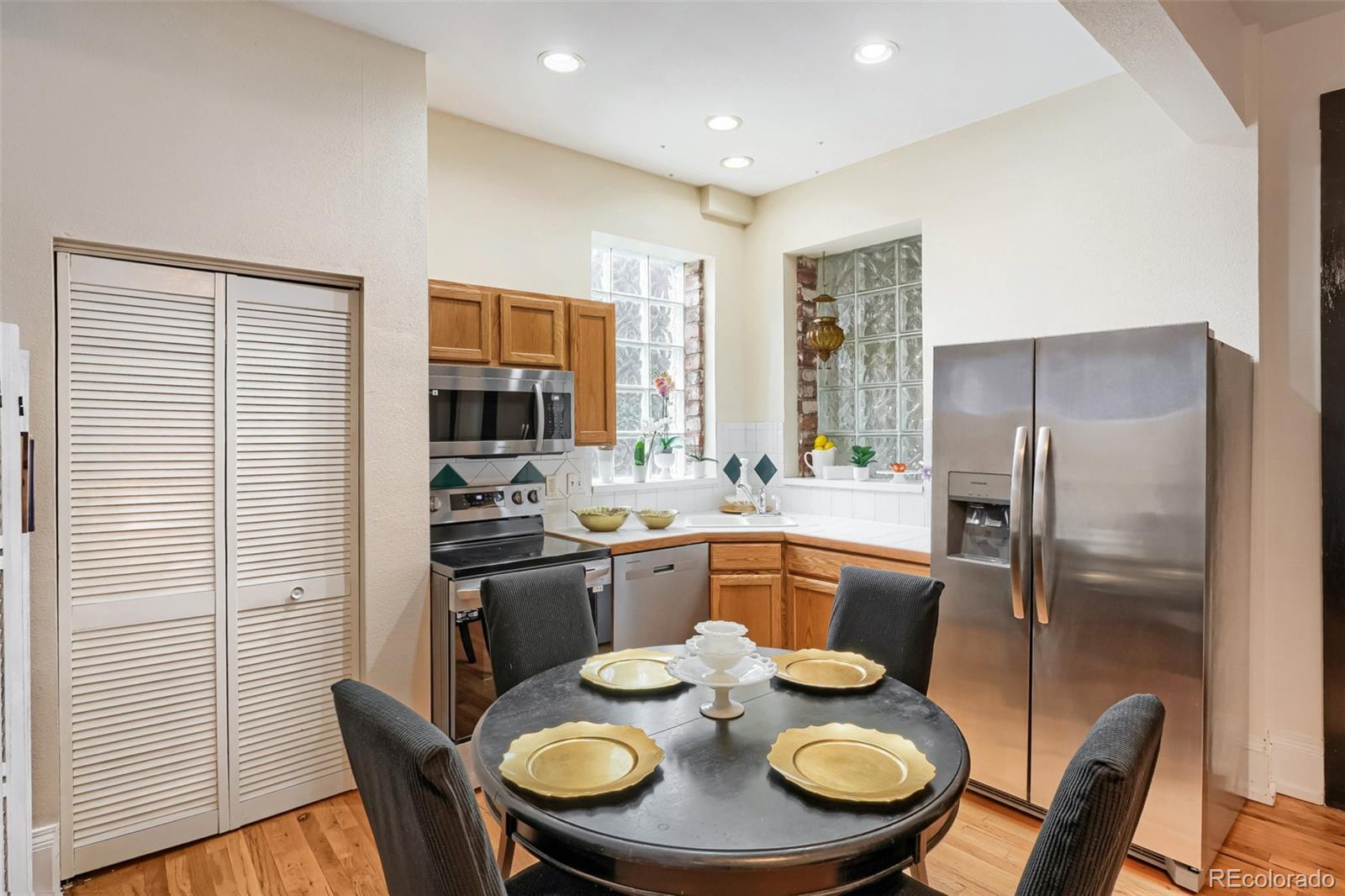 MLS Image #11 for 1368 n downing street 3,denver, Colorado
