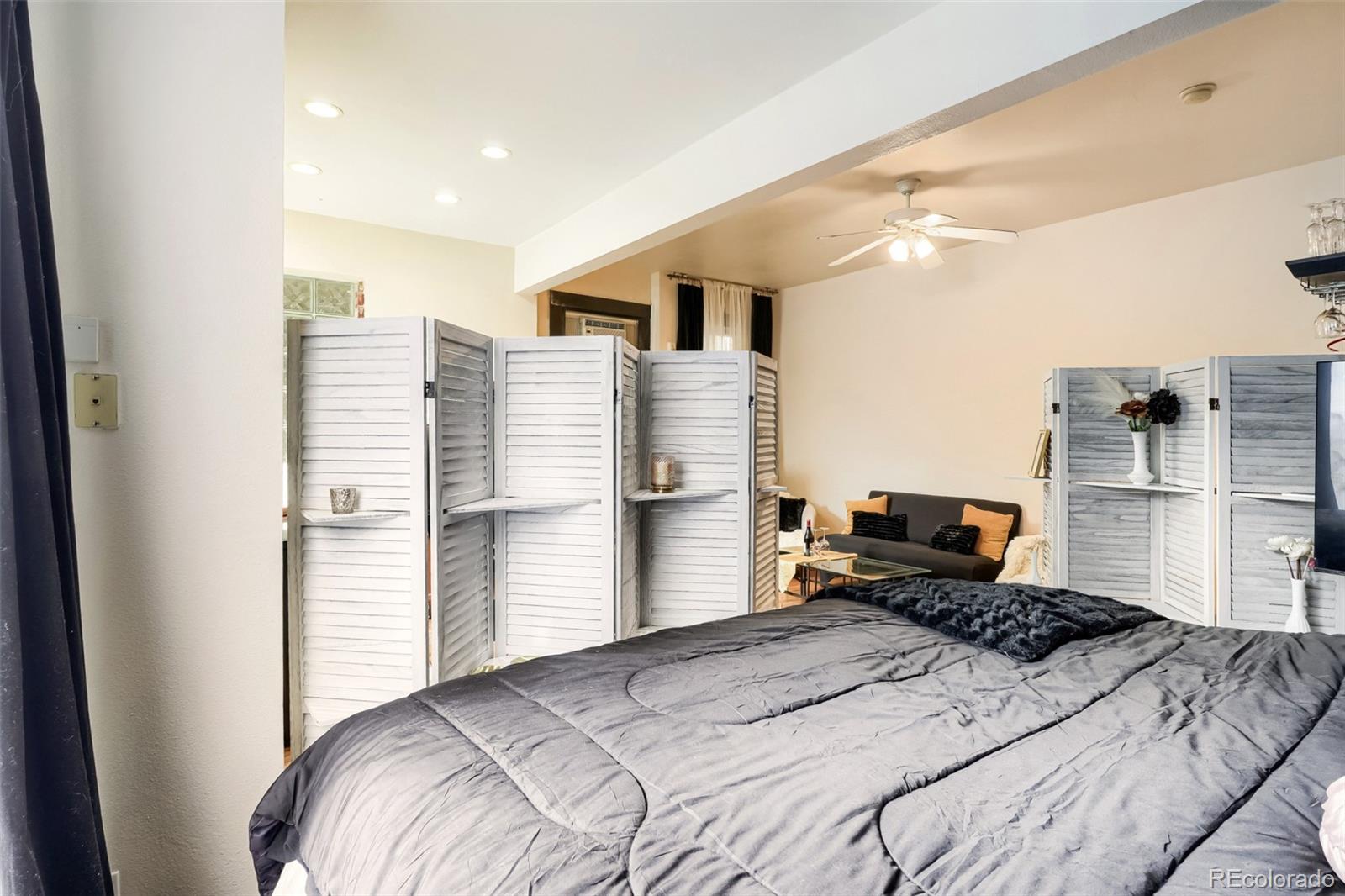 MLS Image #14 for 1368 n downing street 3,denver, Colorado