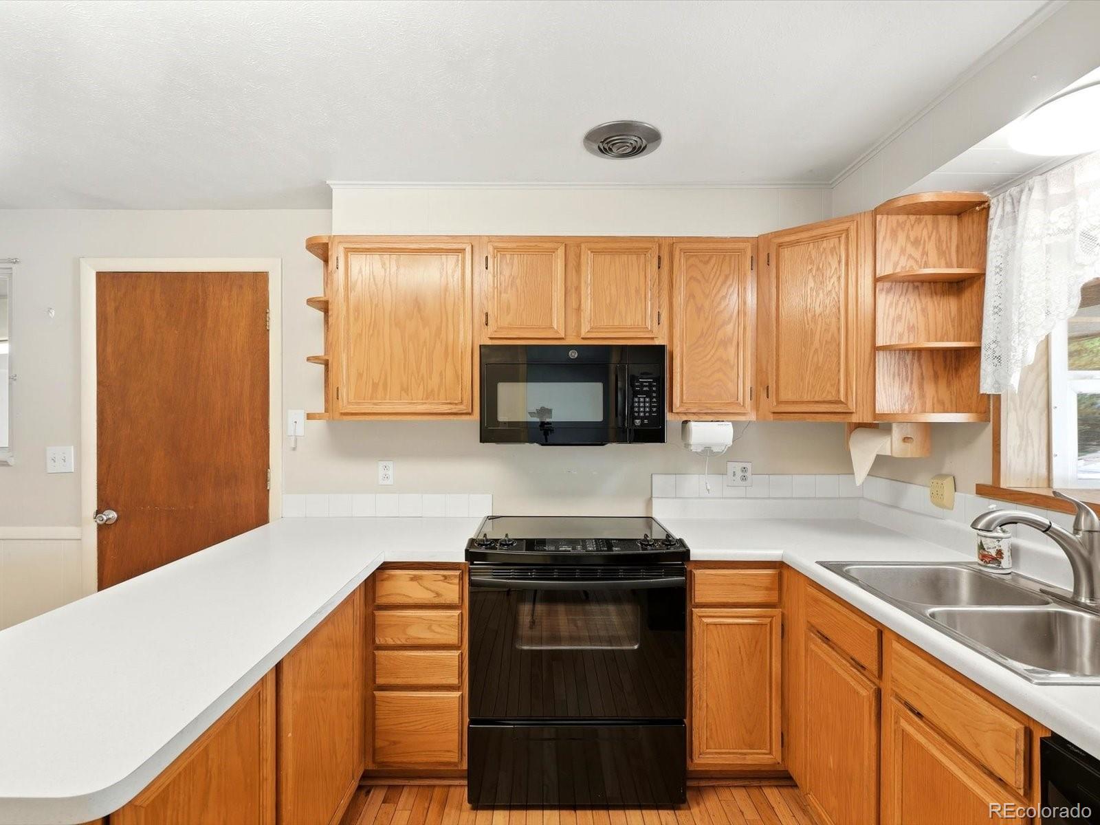 MLS Image #5 for 756  zinnia street,golden, Colorado