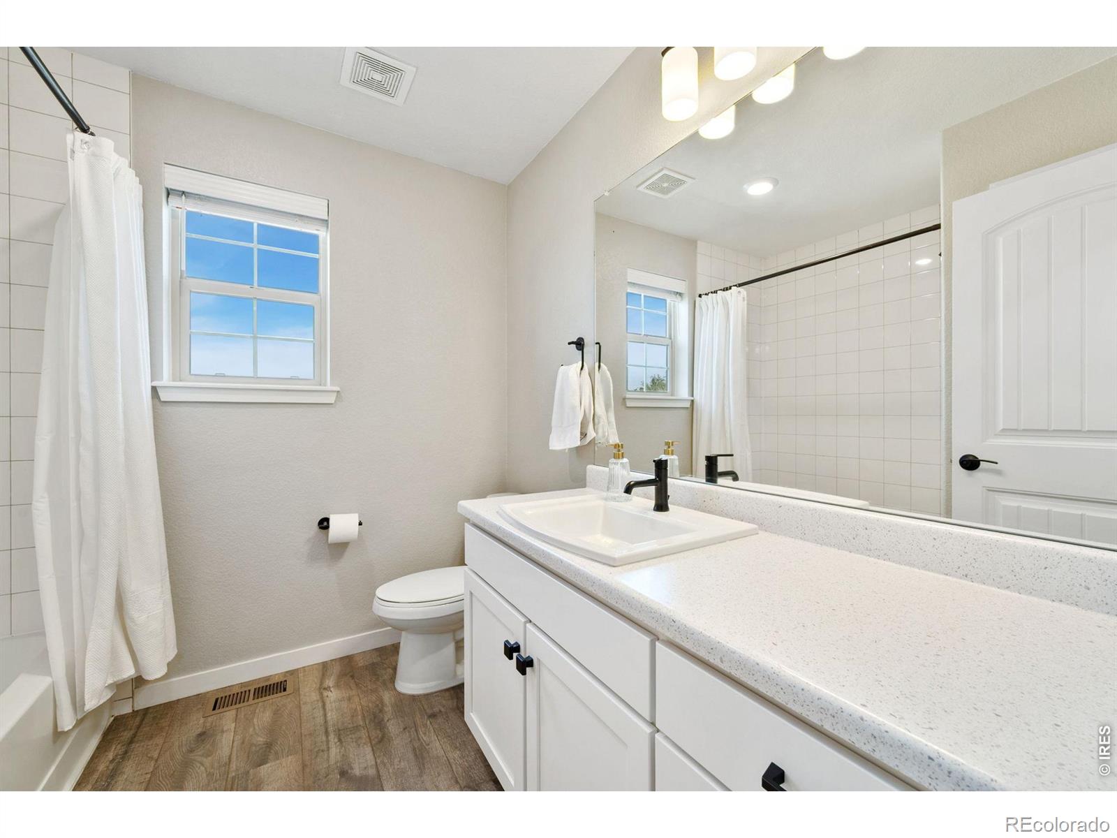 MLS Image #9 for 3906  windwood drive,johnstown, Colorado