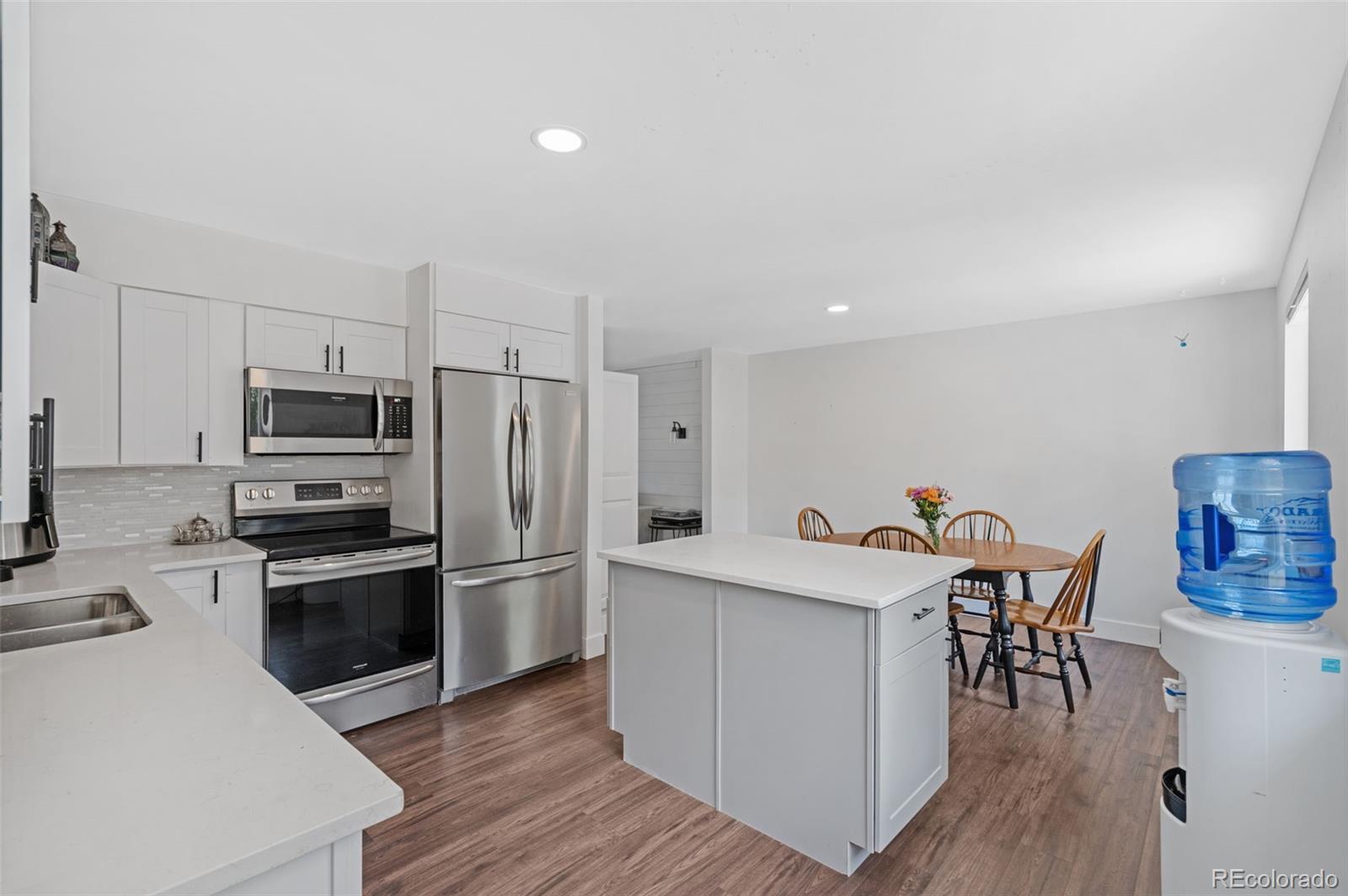 MLS Image #12 for 4234 w radcliff avenue,denver, Colorado