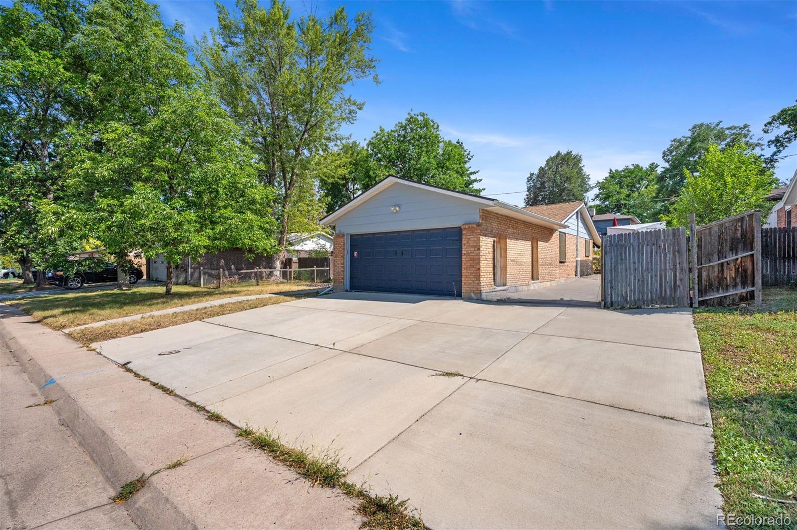 MLS Image #2 for 4234 w radcliff avenue,denver, Colorado