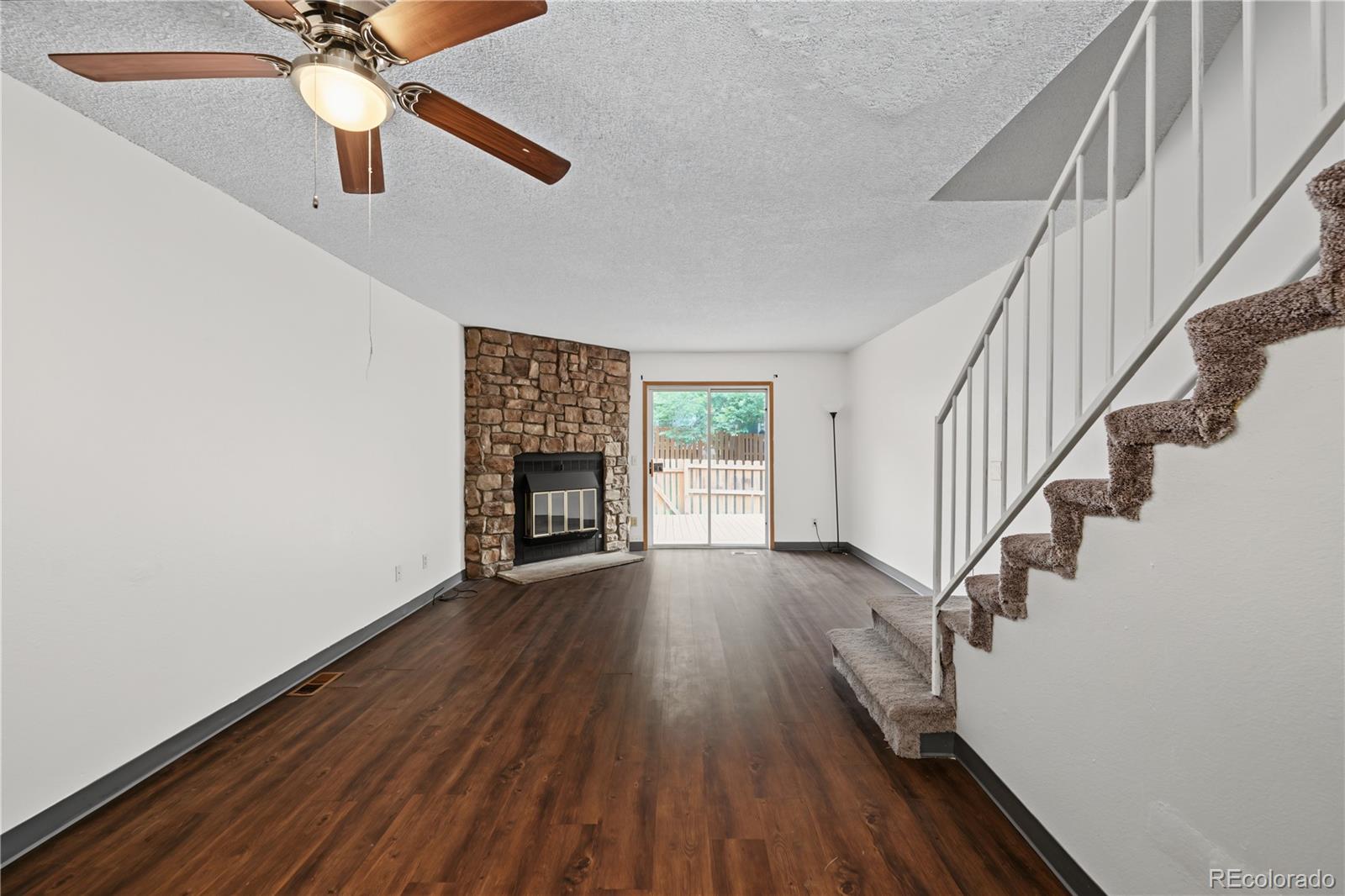 MLS Image #3 for 15566 e louisiana avenue,aurora, Colorado