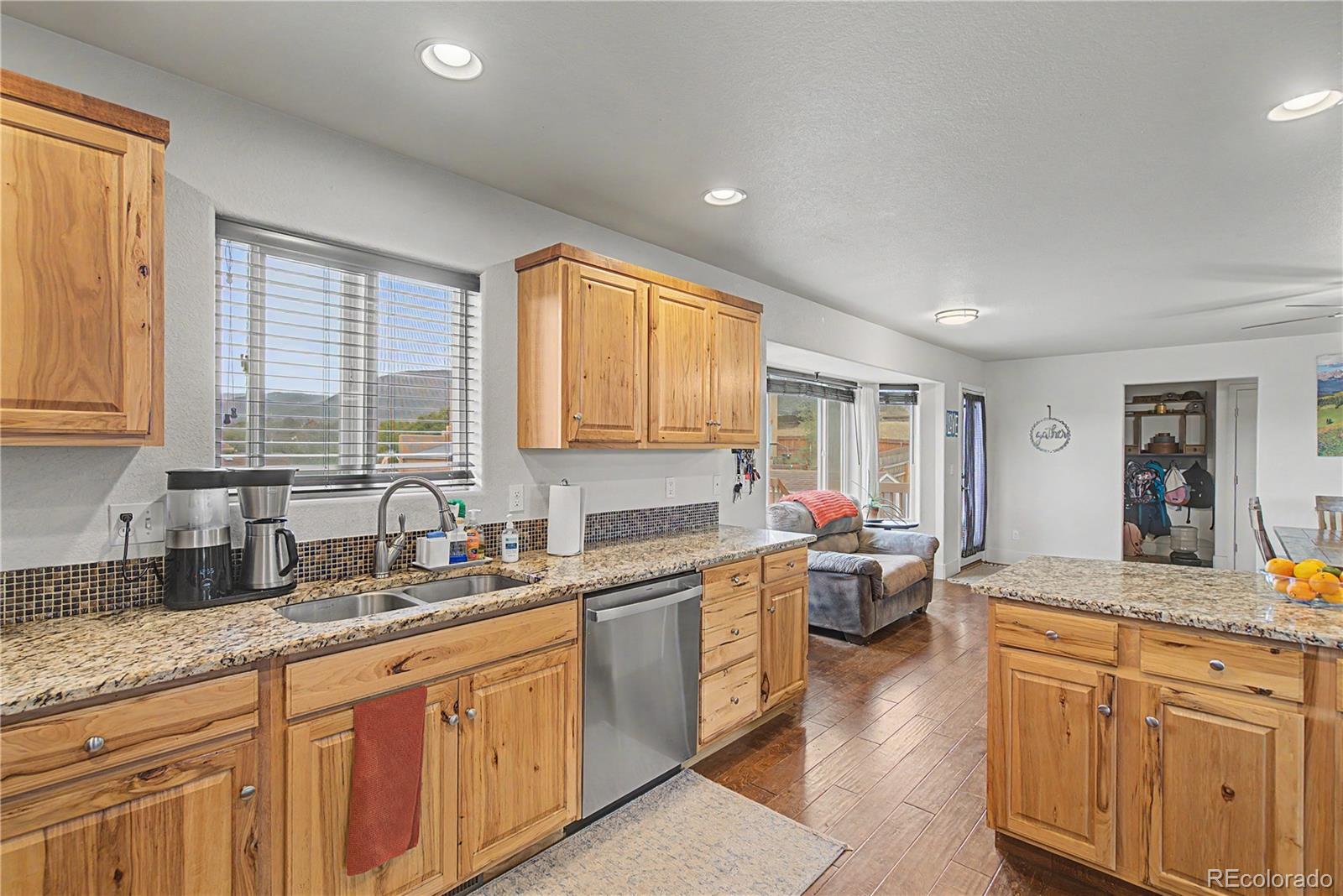 MLS Image #10 for 859  circle road,palmer lake, Colorado