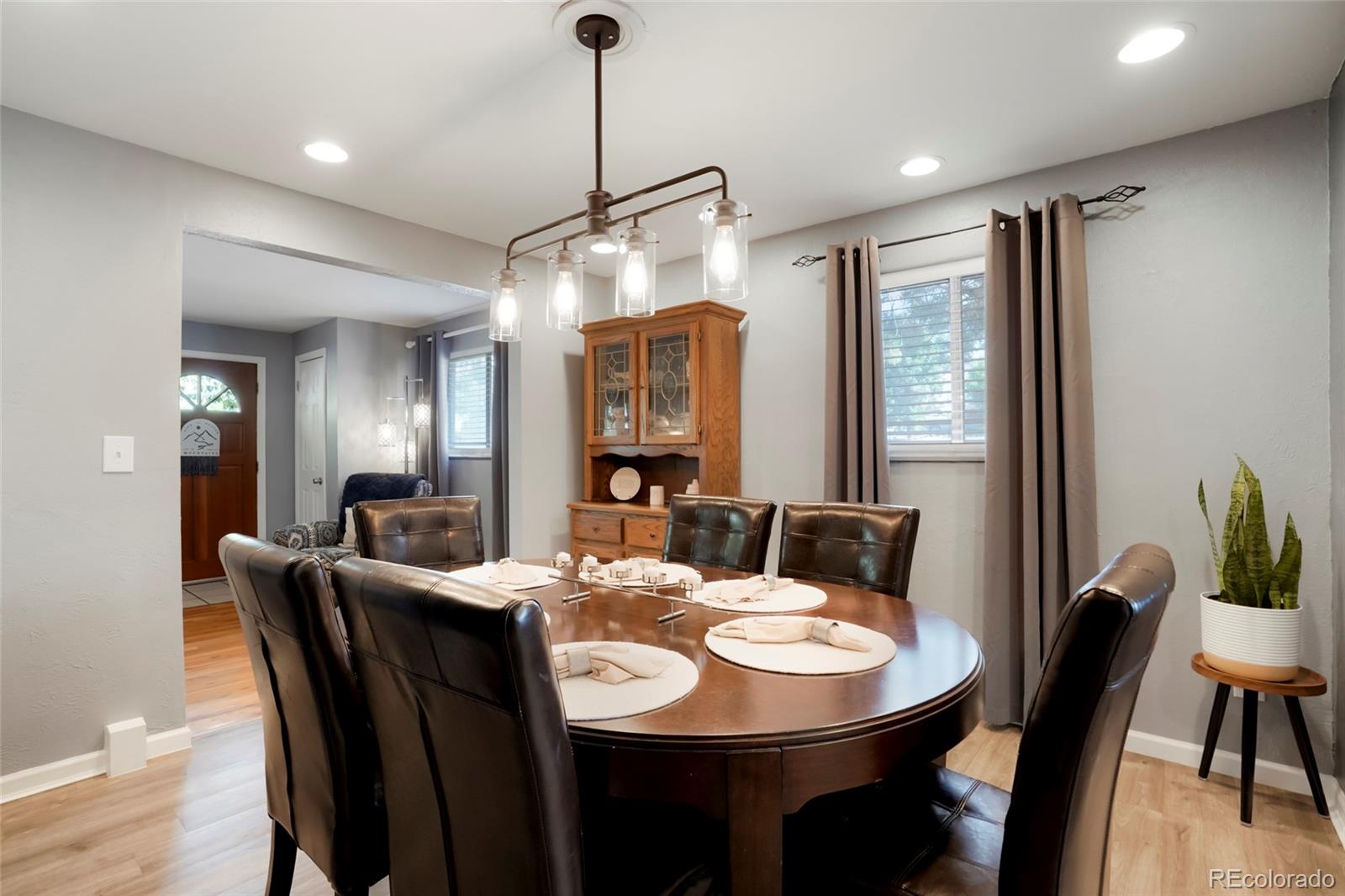 MLS Image #10 for 6607  eaton street,arvada, Colorado