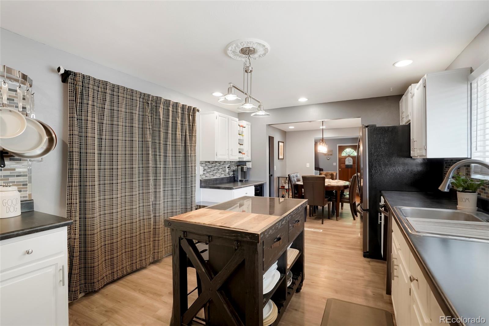MLS Image #2 for 6607  eaton street,arvada, Colorado