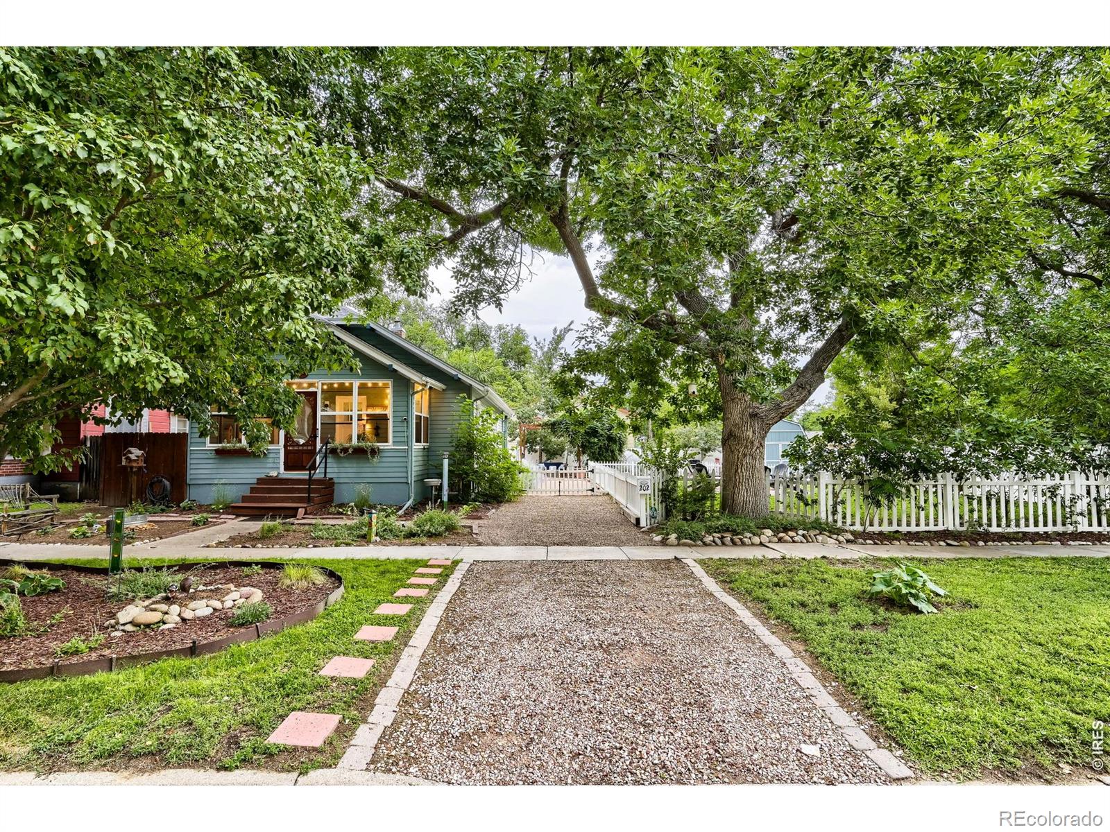 MLS Image #2 for 202  8th avenue,longmont, Colorado