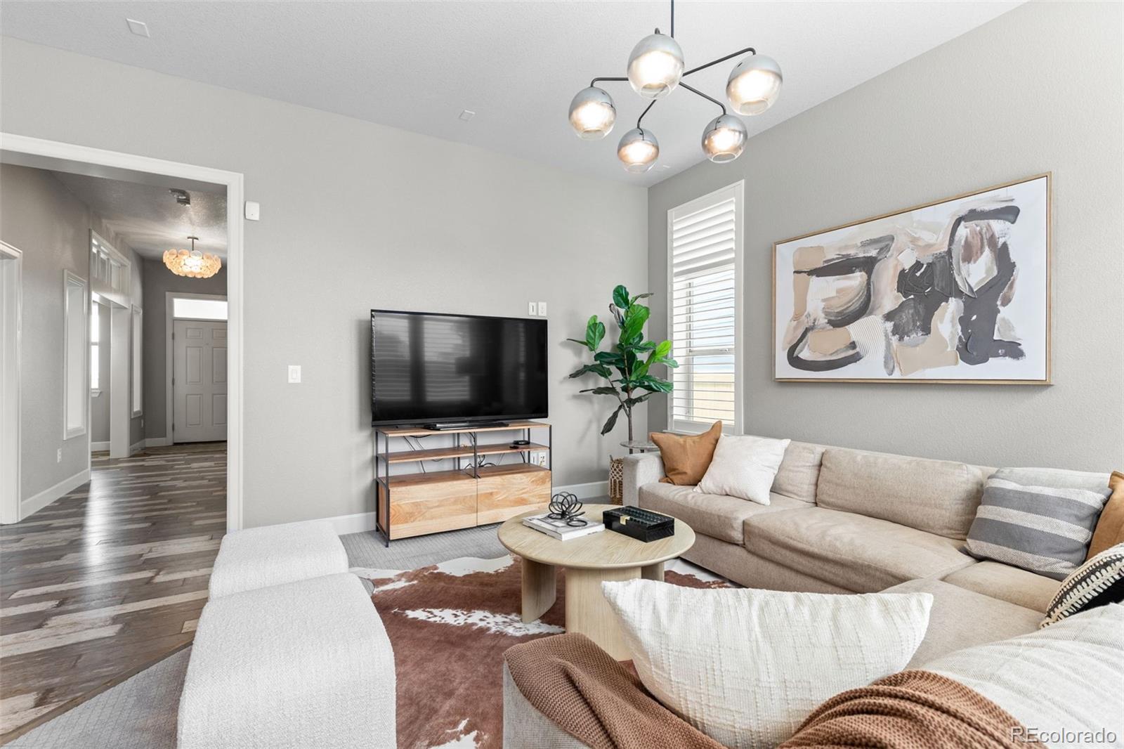 MLS Image #22 for 9442 e 53rd avenue,denver, Colorado
