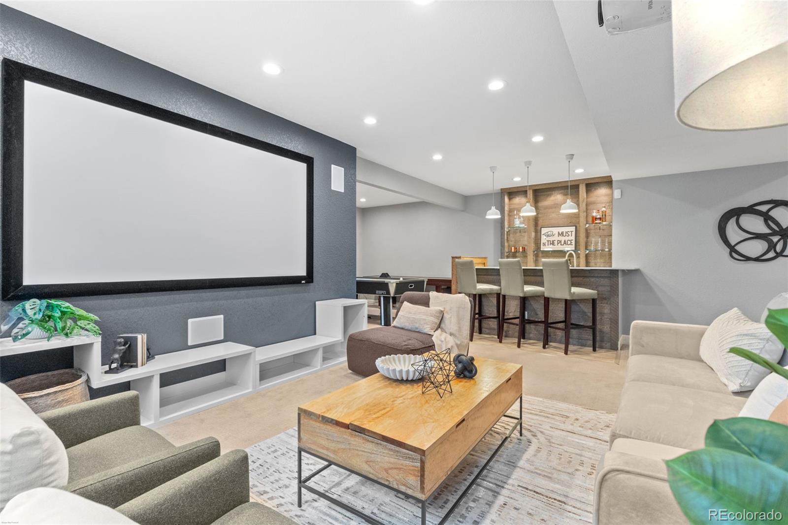 MLS Image #4 for 9442 e 53rd avenue,denver, Colorado
