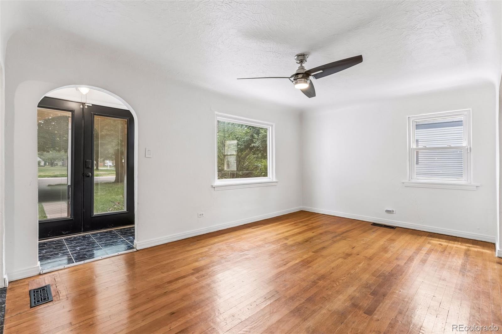 MLS Image #8 for 1761  rosemary street,denver, Colorado