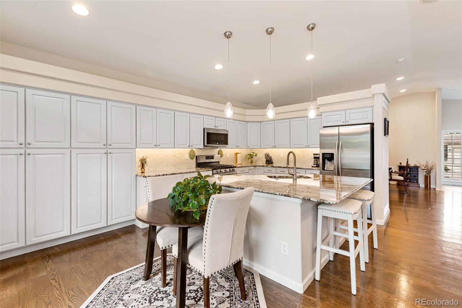 MLS Image #14 for 3385  hollycrest drive,colorado springs, Colorado