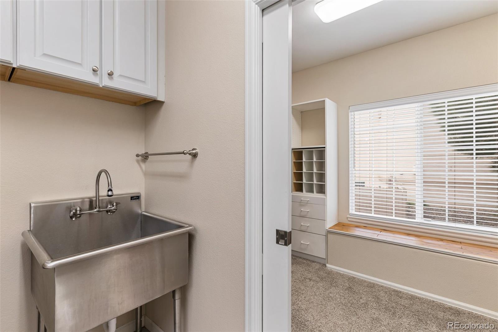 MLS Image #27 for 3385  hollycrest drive,colorado springs, Colorado