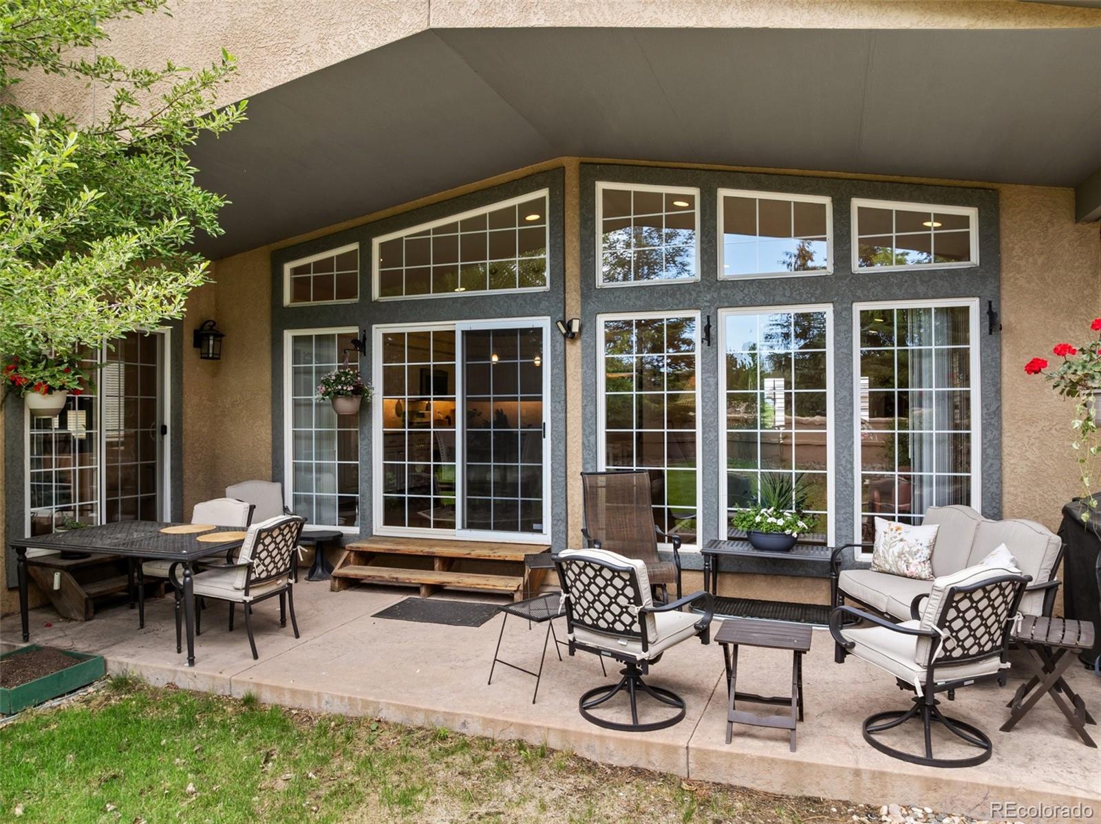 MLS Image #41 for 3385  hollycrest drive,colorado springs, Colorado