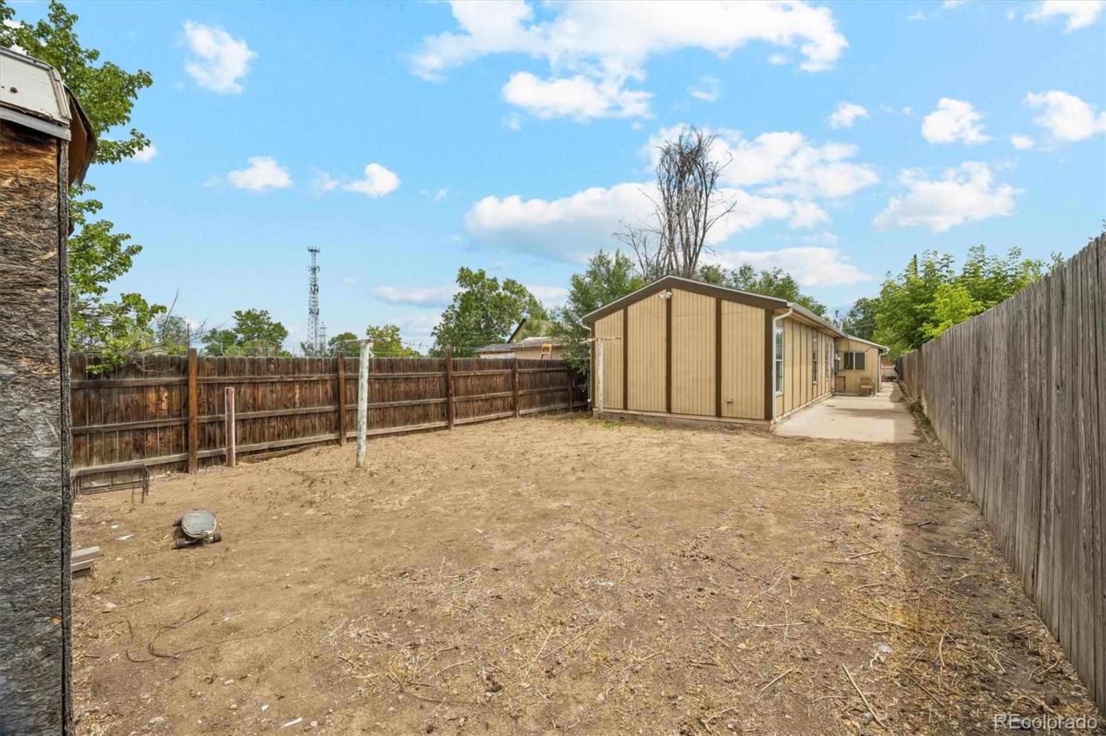 MLS Image #32 for 937 s vrain street,denver, Colorado