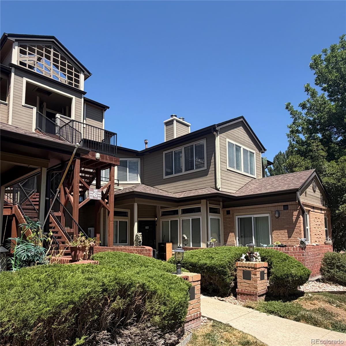 MLS Image #3 for 6001 s yosemite street,greenwood village, Colorado
