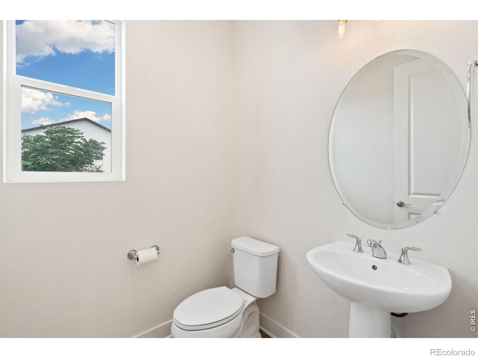MLS Image #4 for 4941  oakley drive,timnath, Colorado