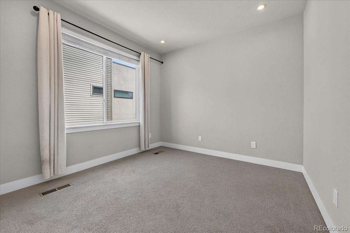 MLS Image #16 for 711 e 24th avenue,denver, Colorado
