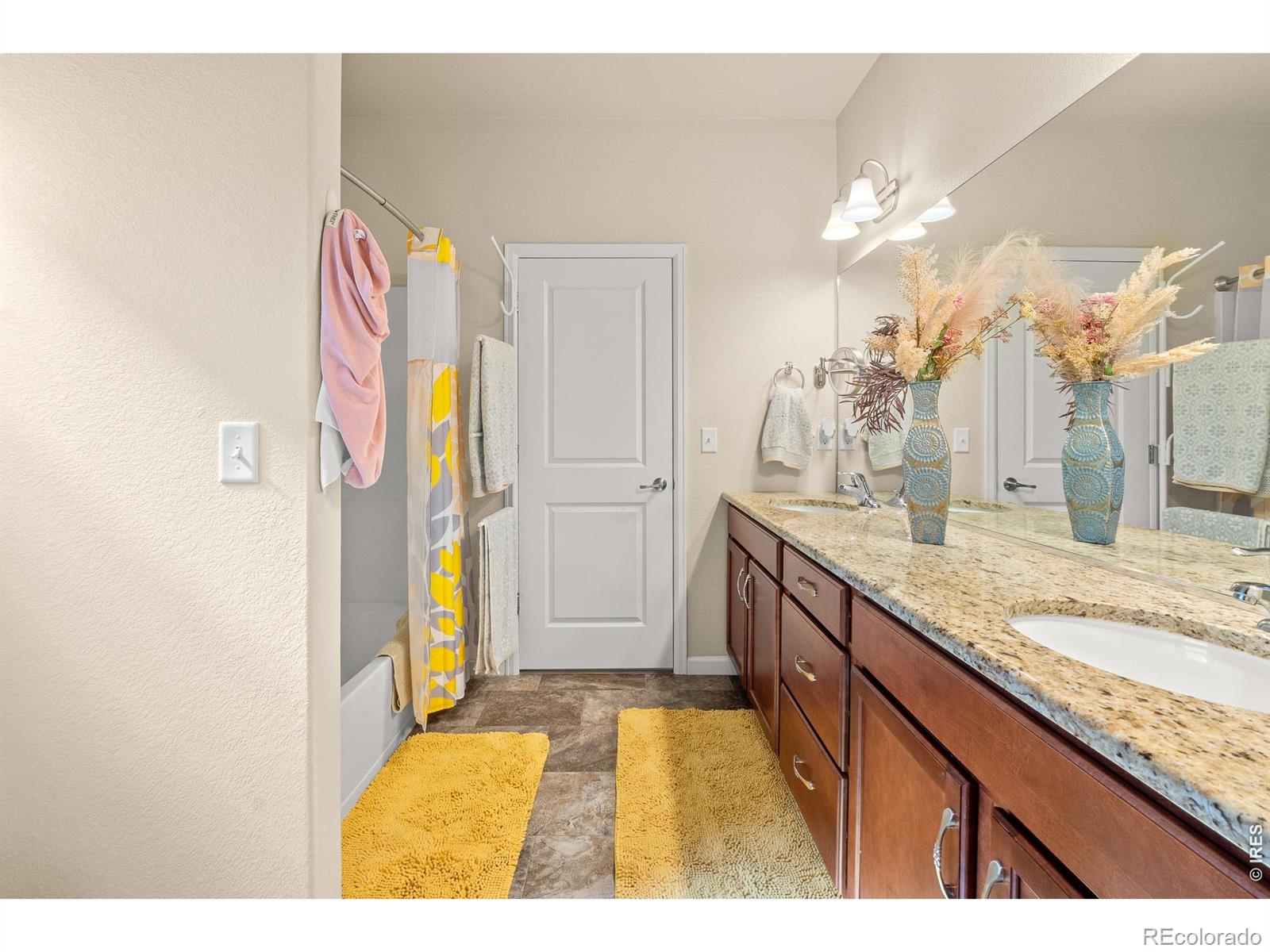MLS Image #24 for 2005  saddleback drive,milliken, Colorado
