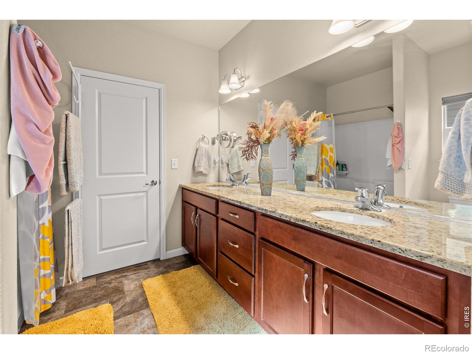 MLS Image #25 for 2005  saddleback drive,milliken, Colorado