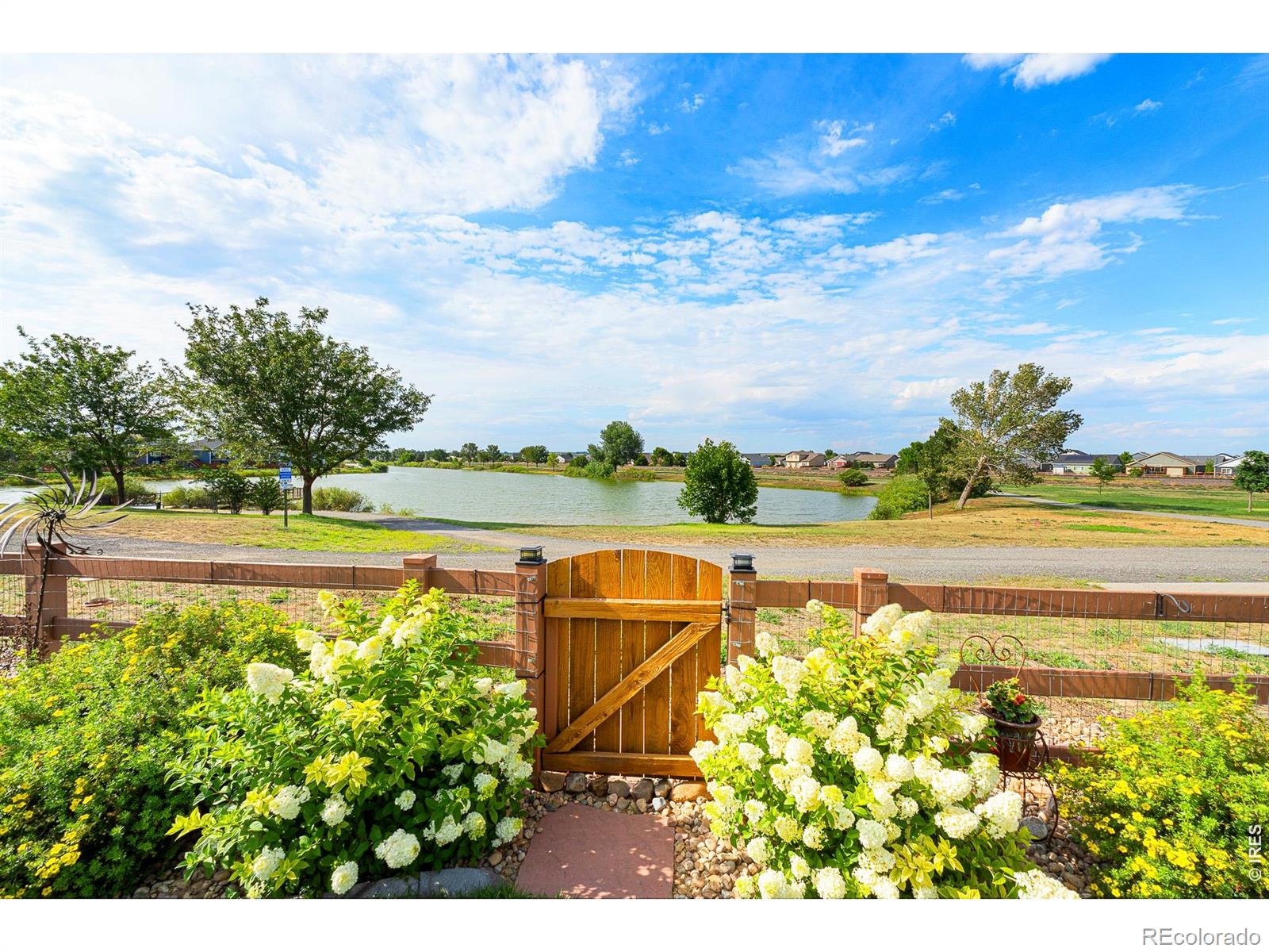 MLS Image #42 for 2005  saddleback drive,milliken, Colorado