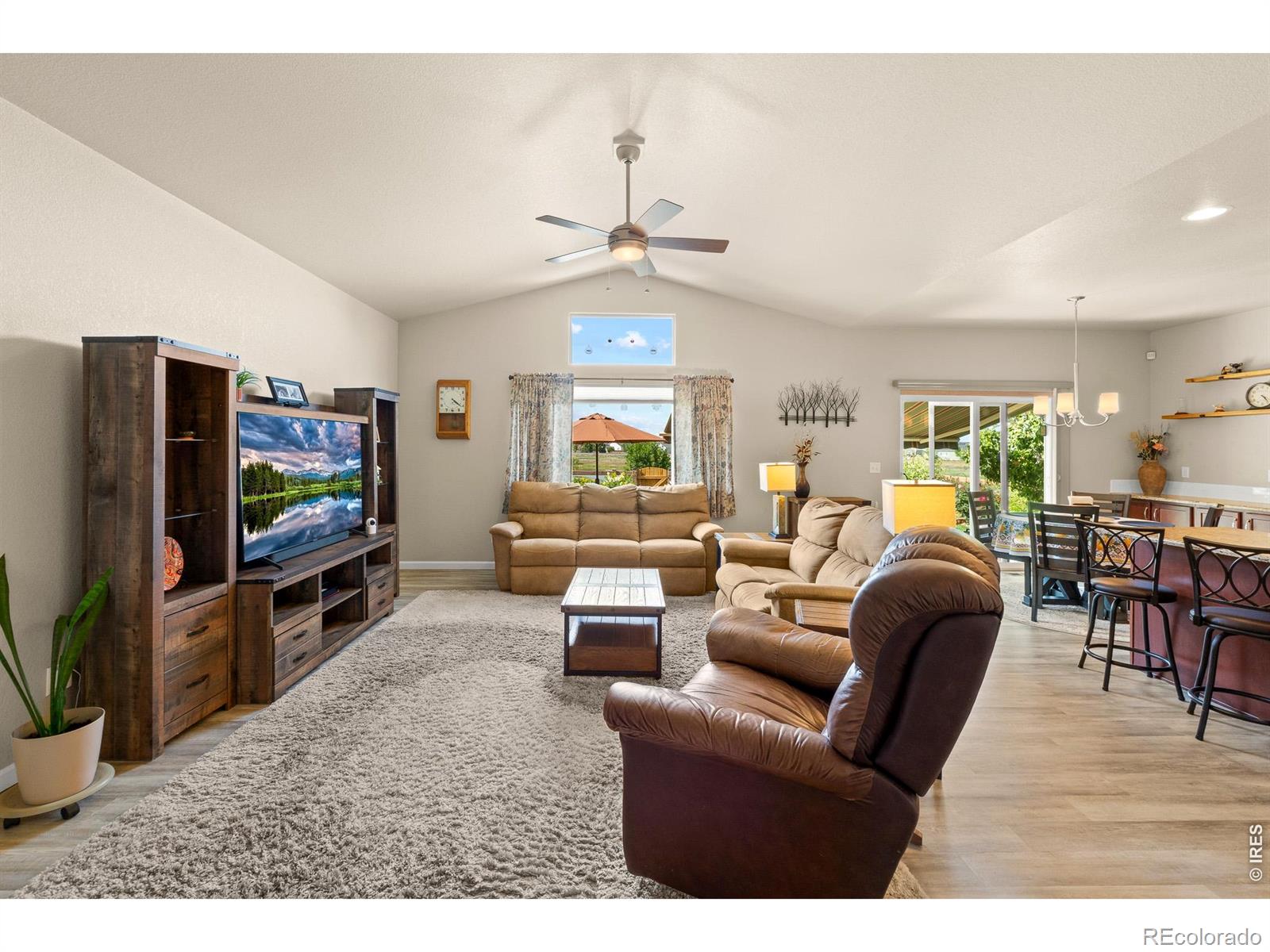 MLS Image #9 for 2005  saddleback drive,milliken, Colorado