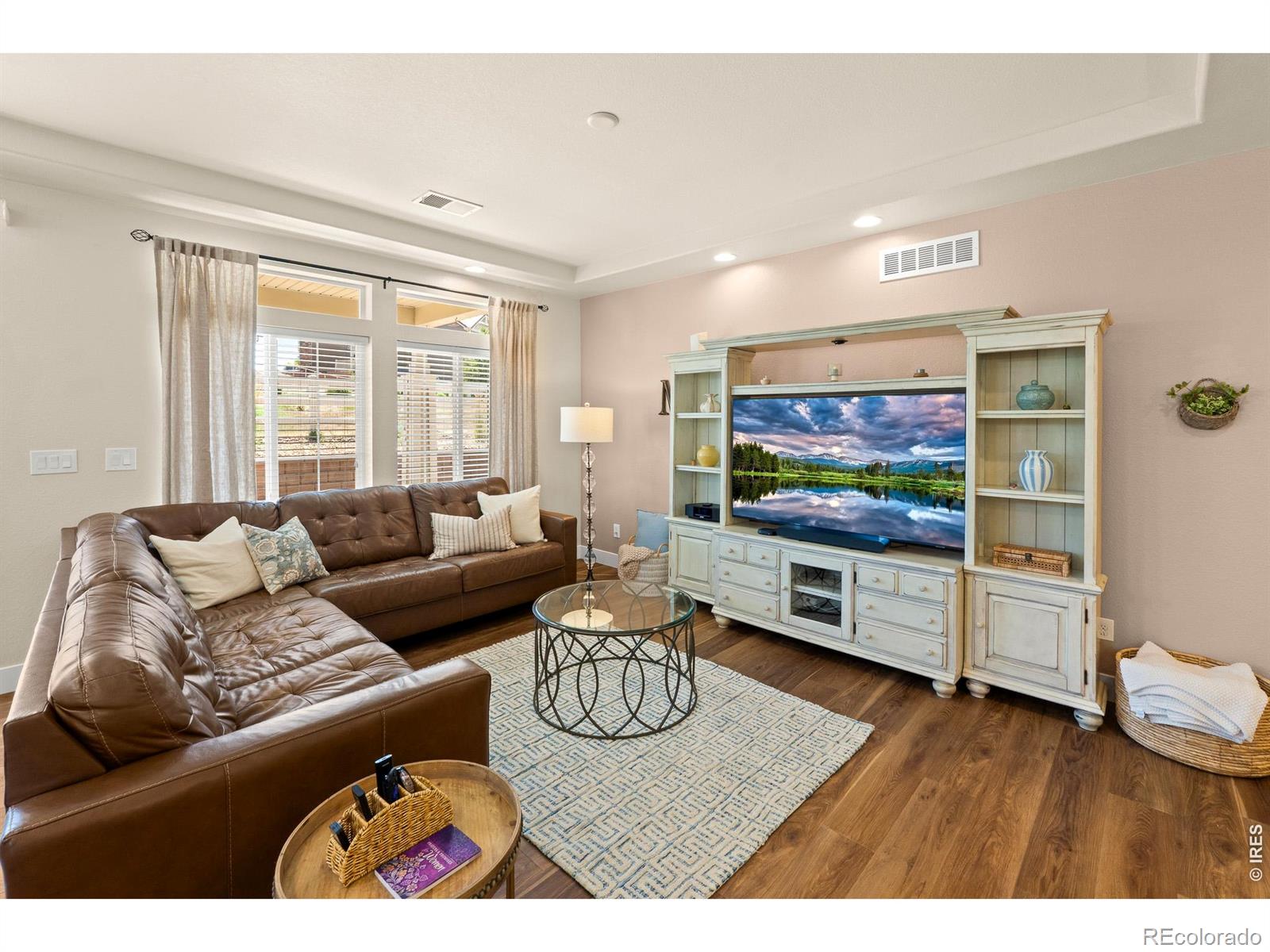 MLS Image #10 for 5056  silverwood drive,johnstown, Colorado