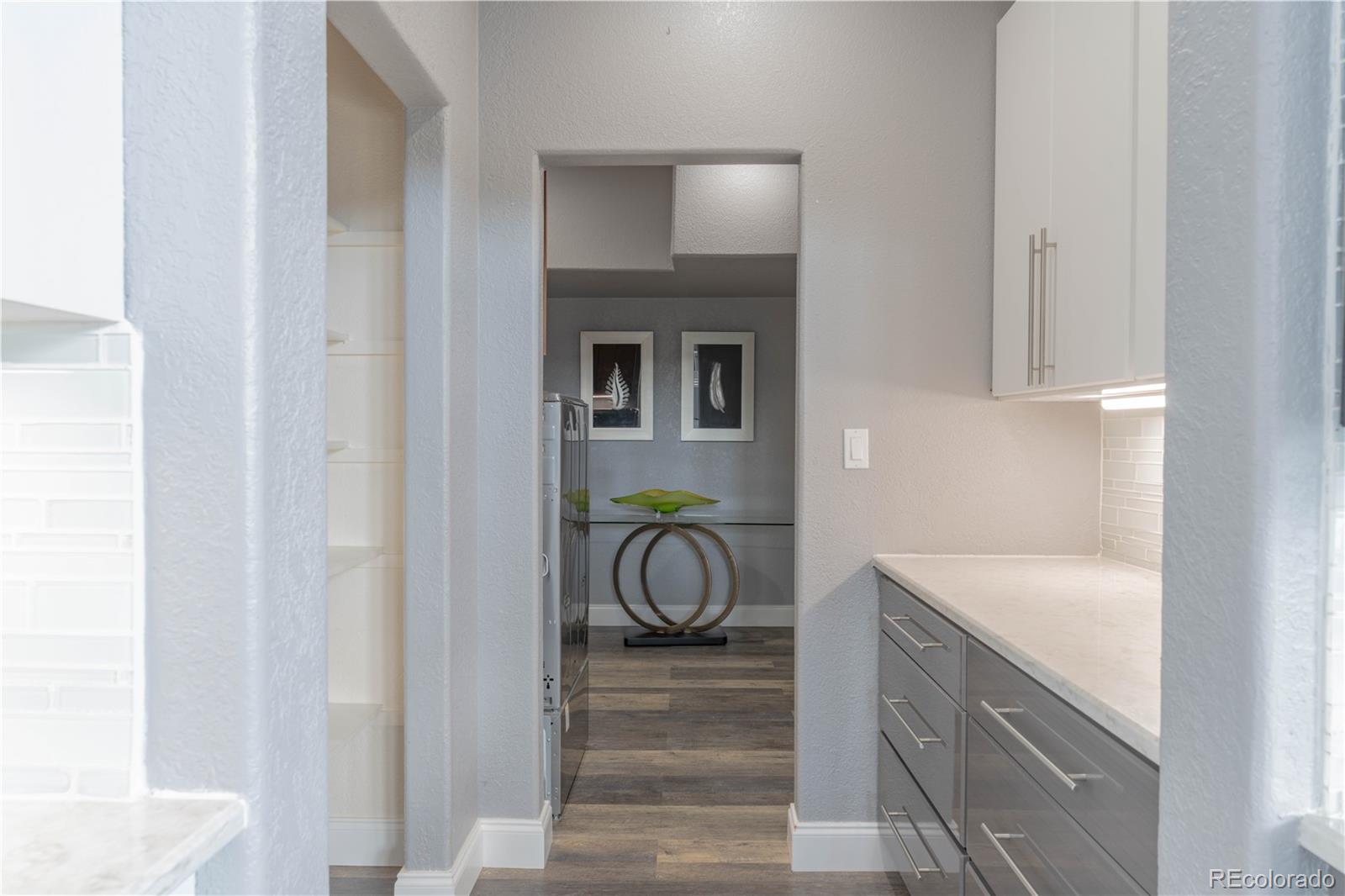 MLS Image #13 for 8095 s oak hill circle,aurora, Colorado