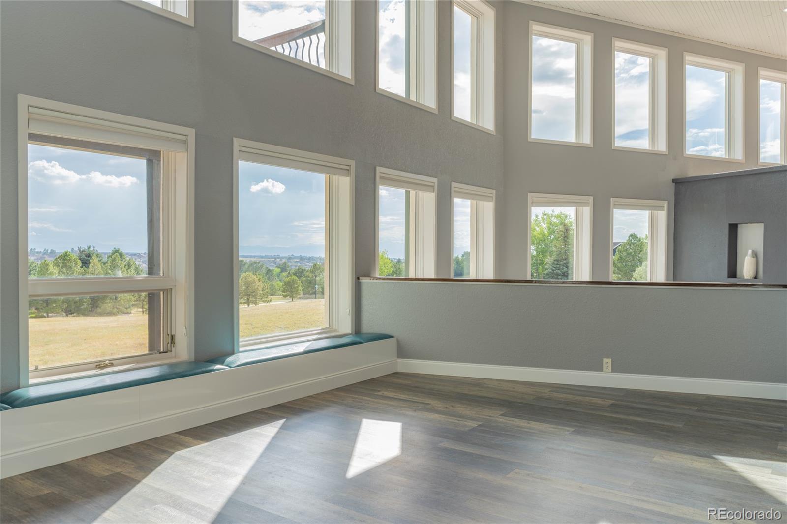 MLS Image #14 for 8095 s oak hill circle,aurora, Colorado
