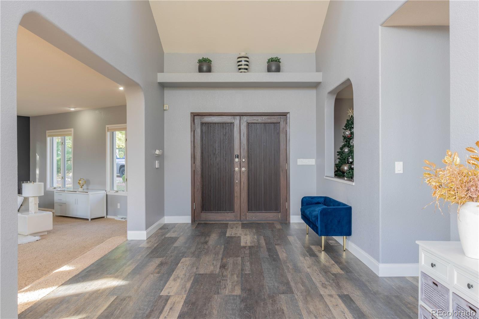 MLS Image #6 for 8095 s oak hill circle,aurora, Colorado