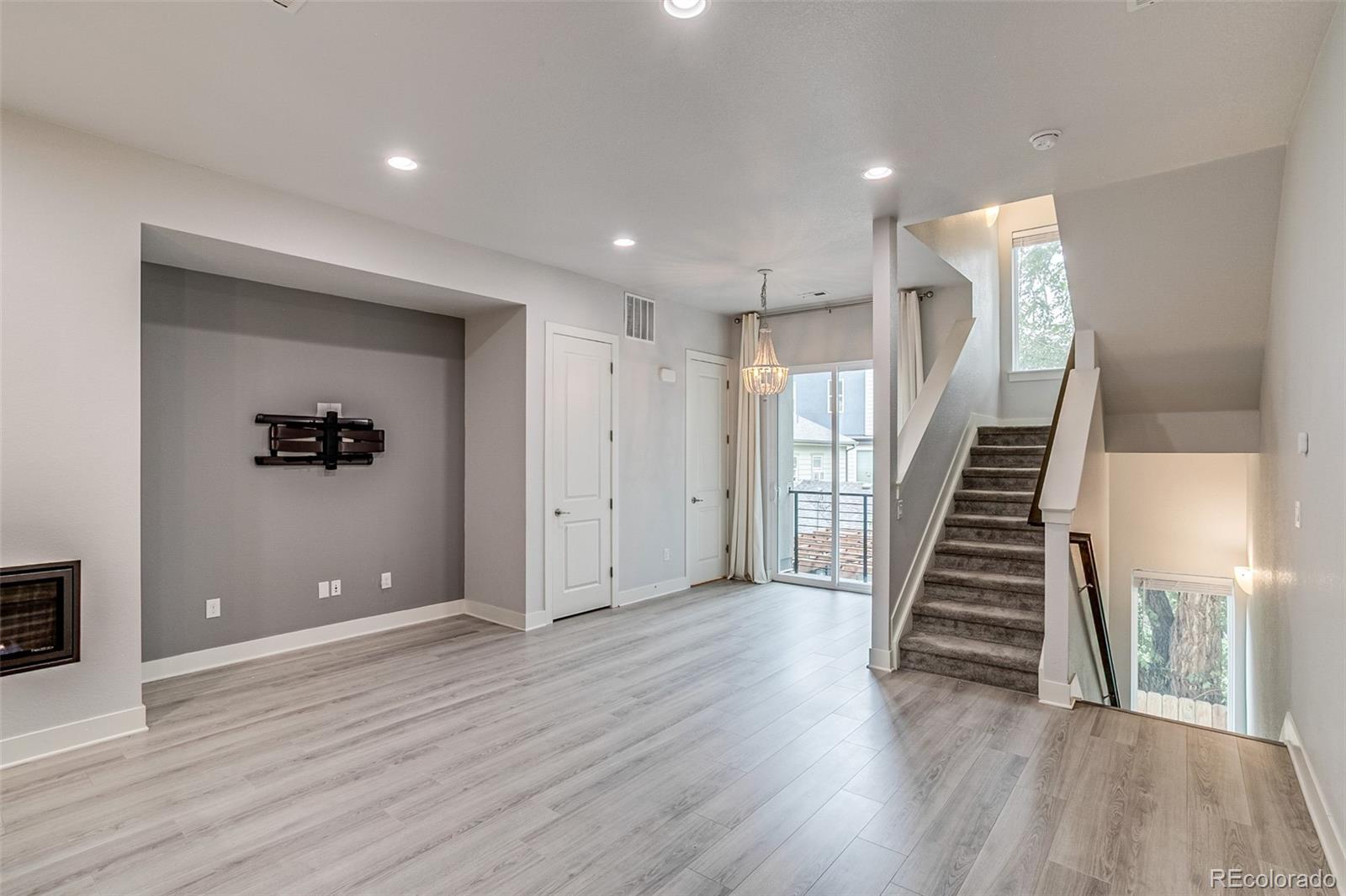 MLS Image #11 for 1621  king street,denver, Colorado