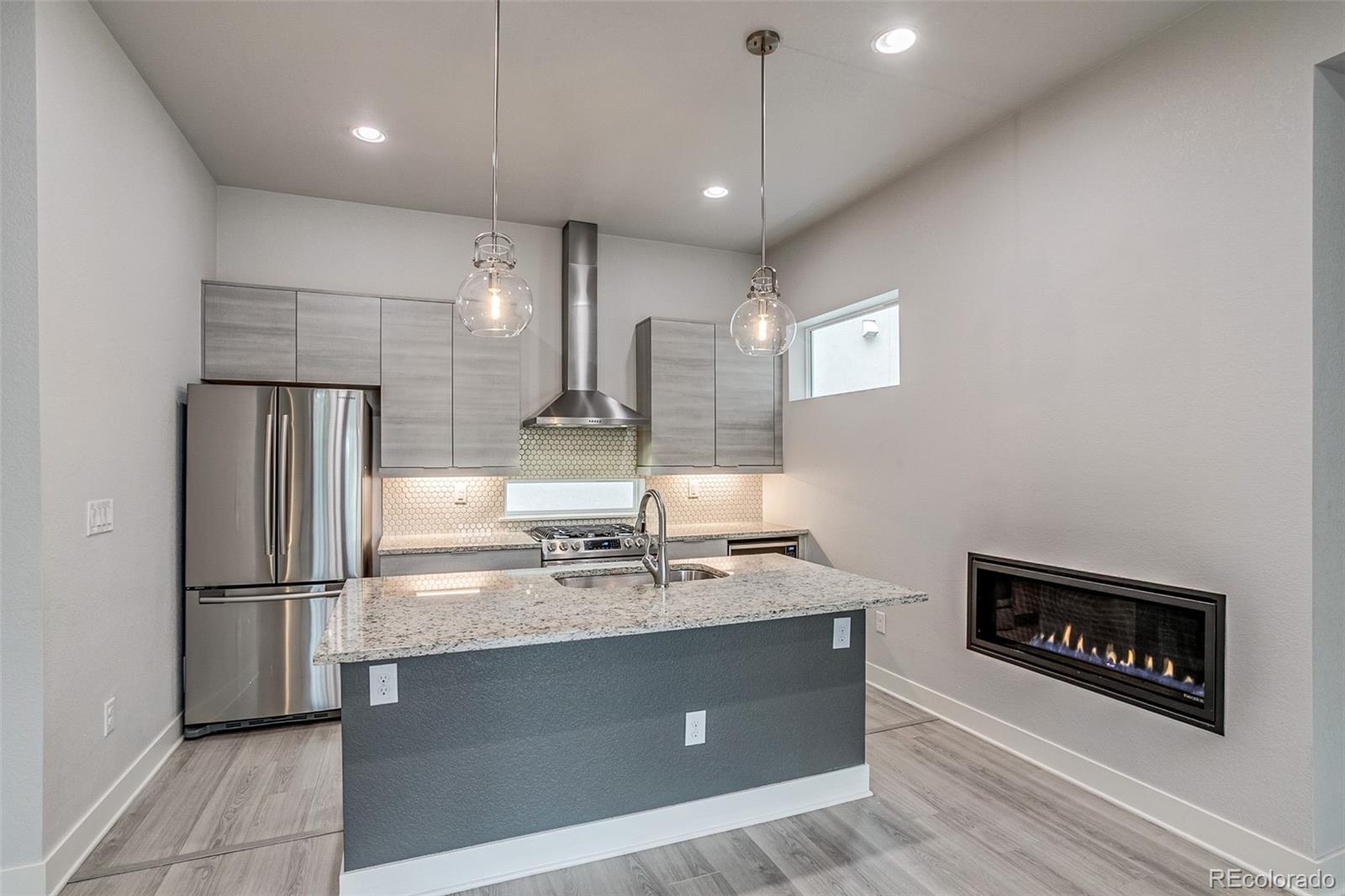 MLS Image #6 for 1621  king street,denver, Colorado