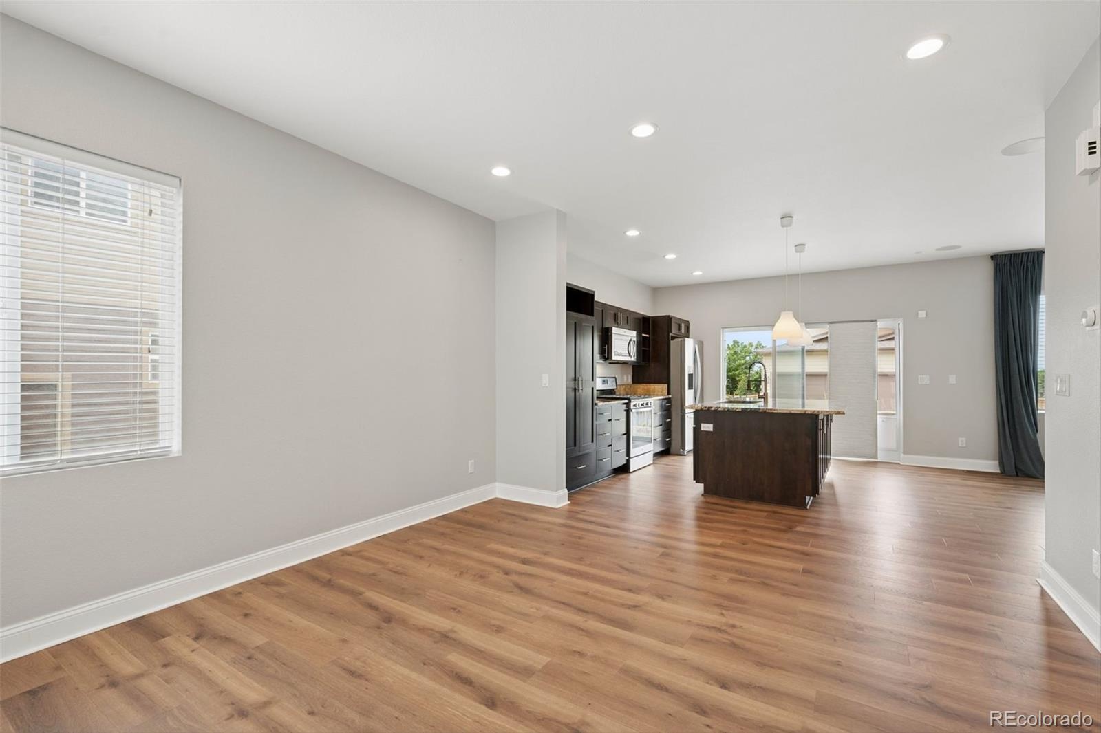 MLS Image #10 for 10201  truckee way,commerce city, Colorado