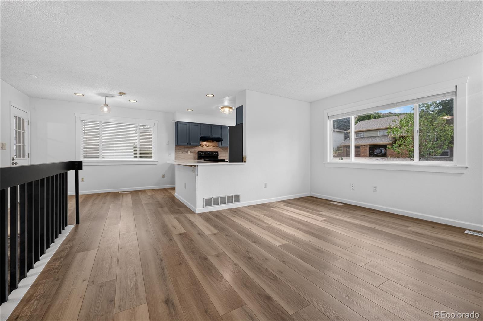 MLS Image #4 for 440 s larkspur drive,castle rock, Colorado