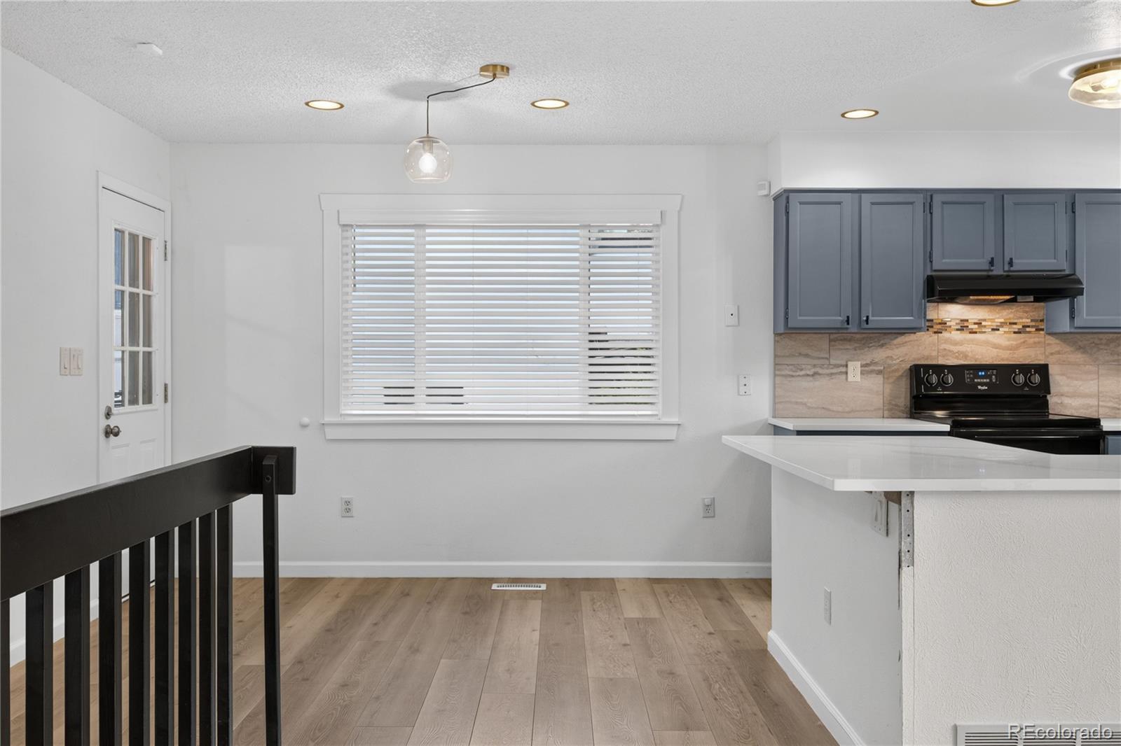 MLS Image #5 for 440 s larkspur drive,castle rock, Colorado