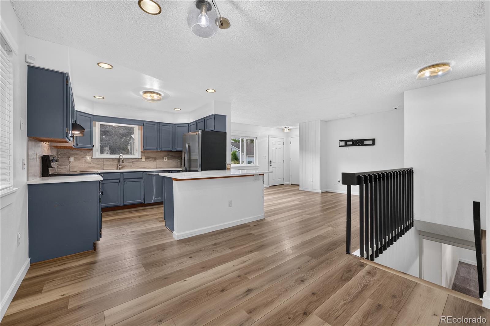 MLS Image #6 for 440 s larkspur drive,castle rock, Colorado