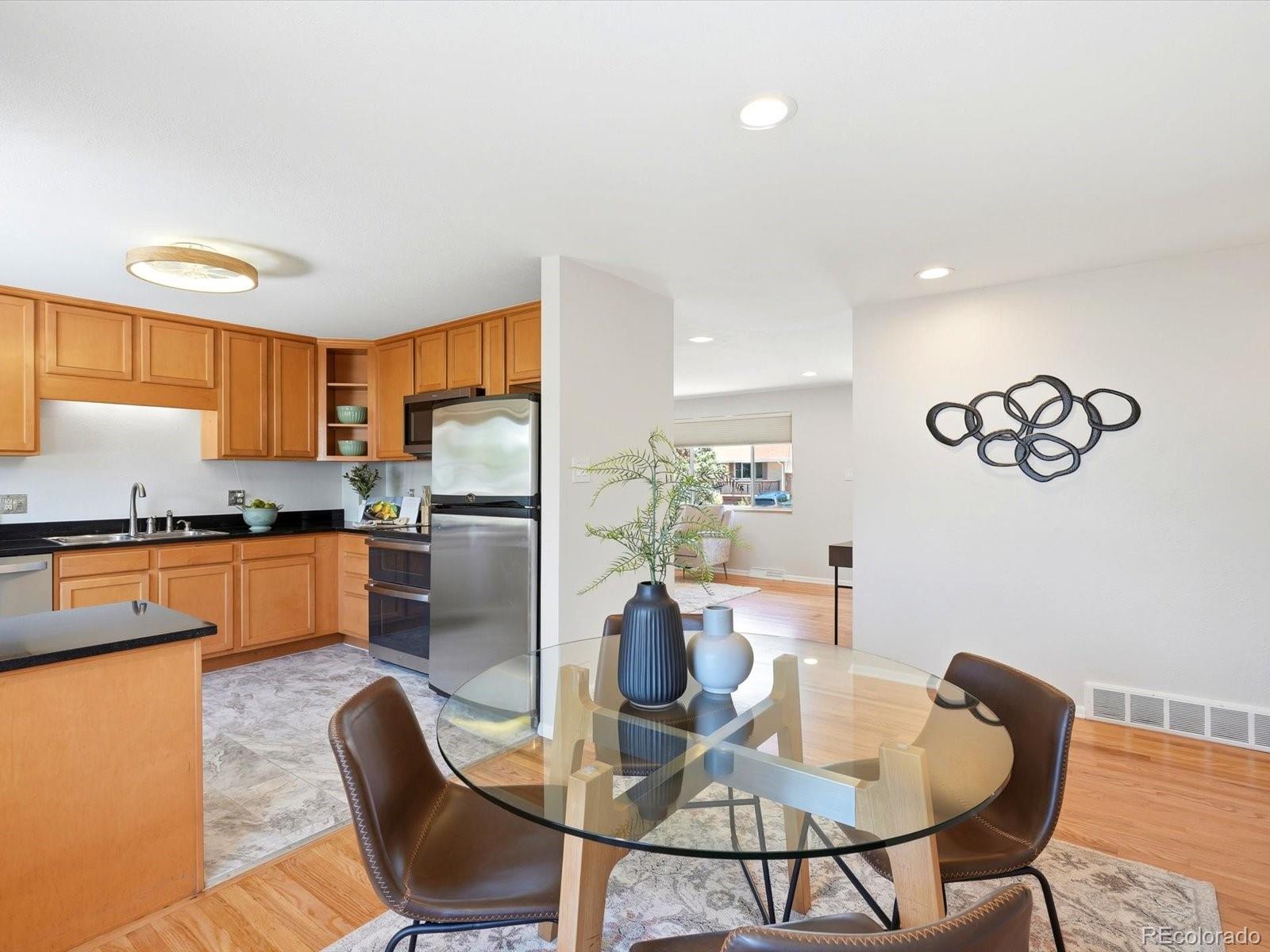 MLS Image #8 for 6309  eaton court,arvada, Colorado