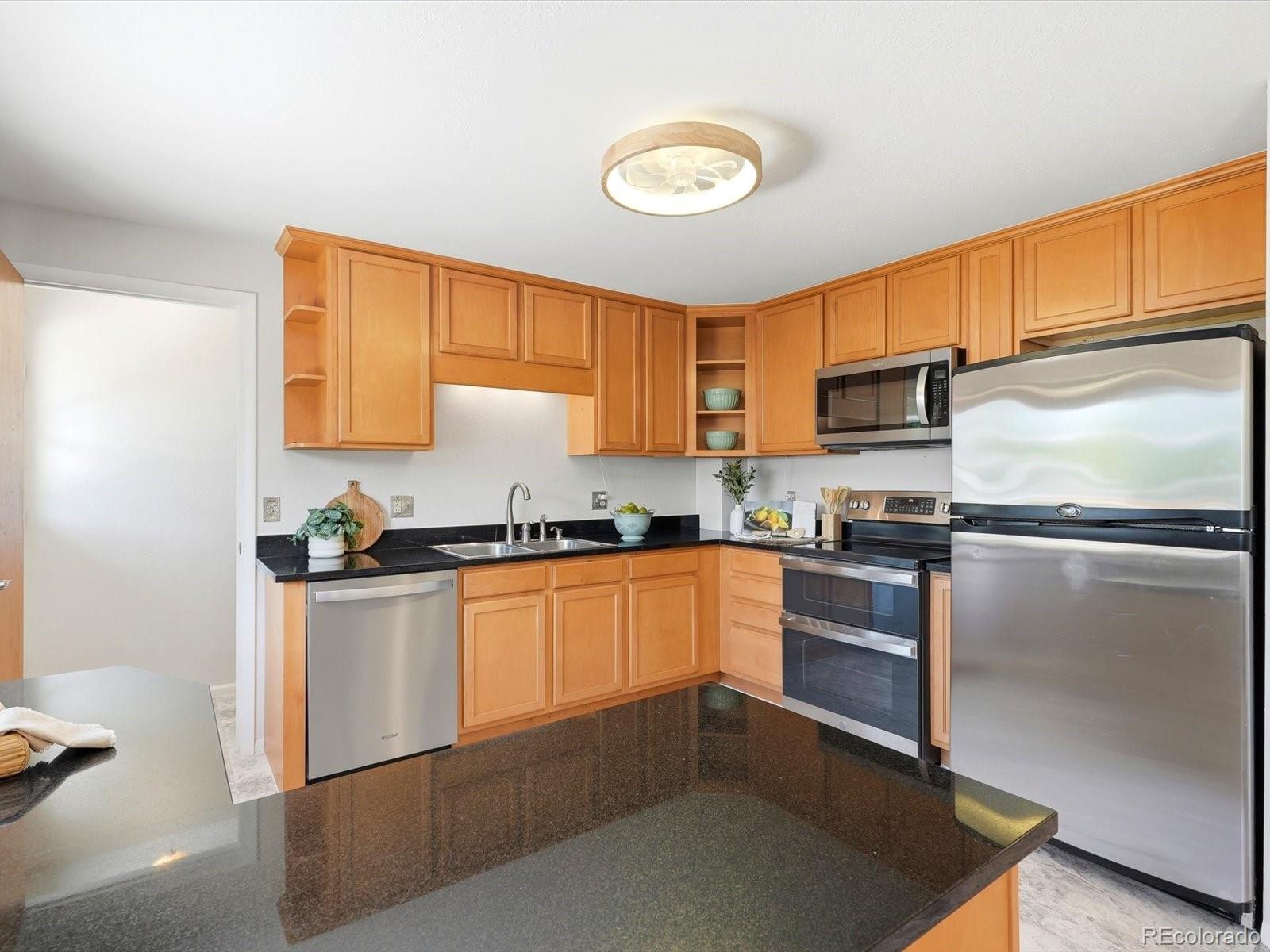 MLS Image #9 for 6309  eaton court,arvada, Colorado